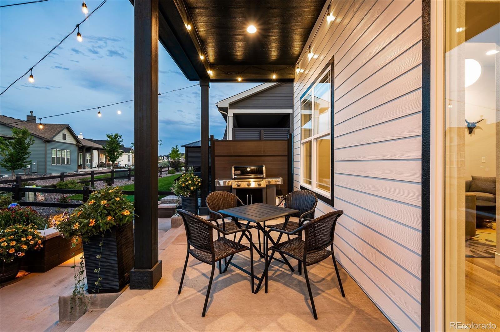 8758 S Quatar Street