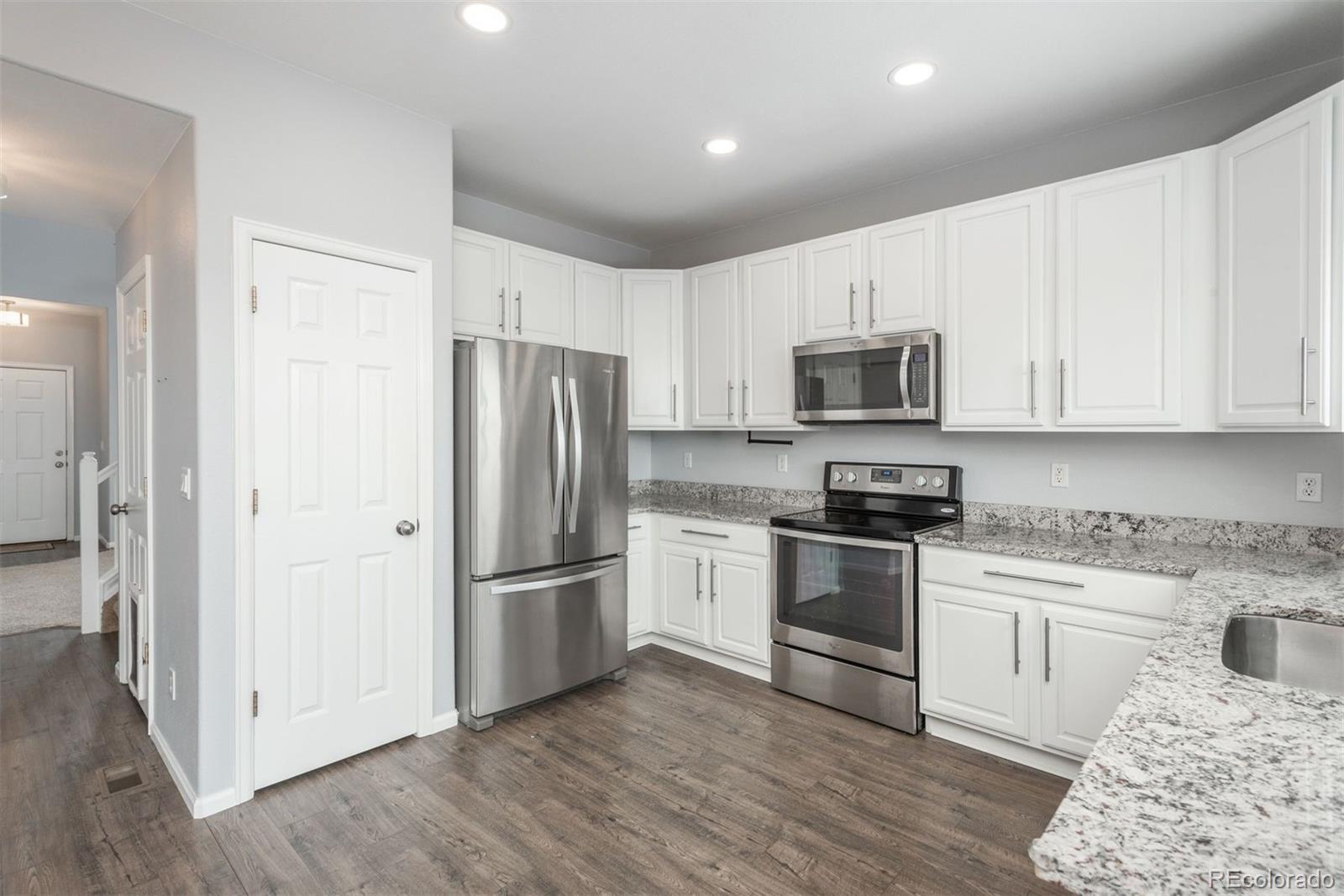 2527 S Andes Circle