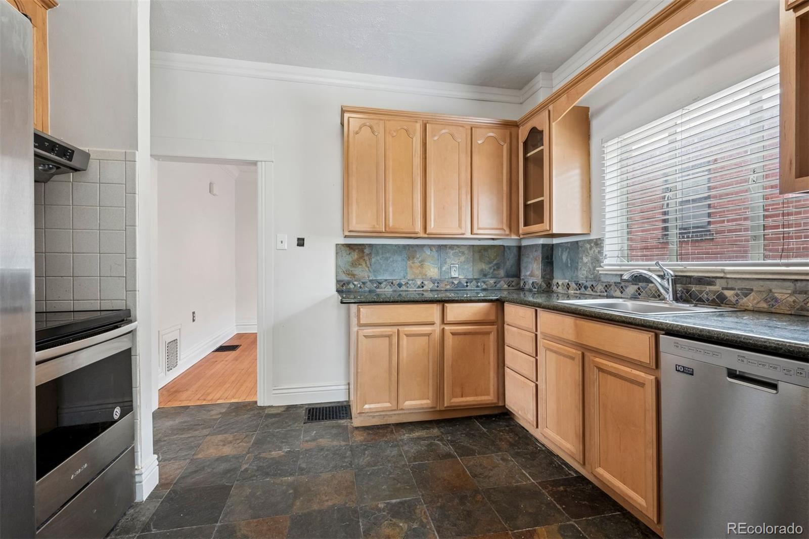 533 S Emerson Street