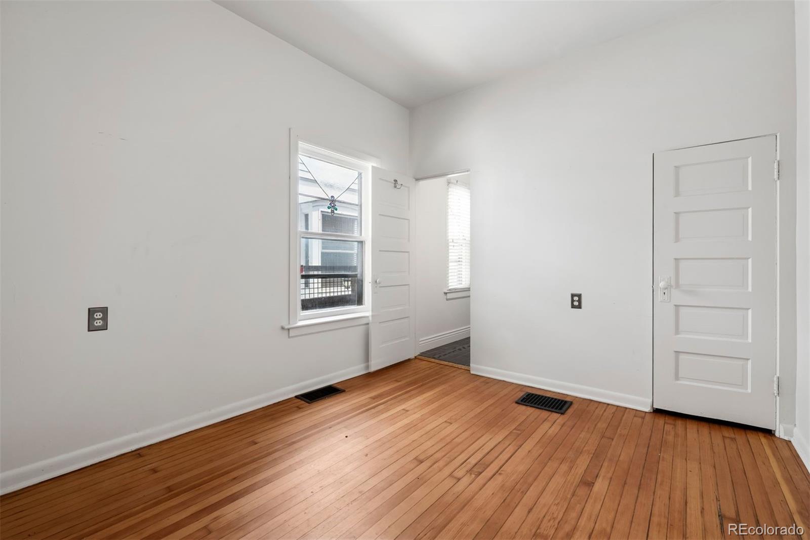 533 S Emerson Street