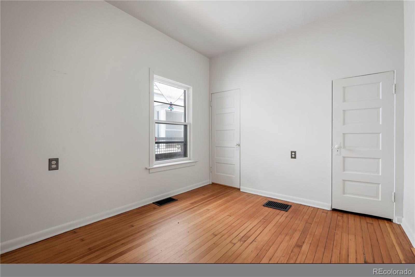 533 S Emerson Street