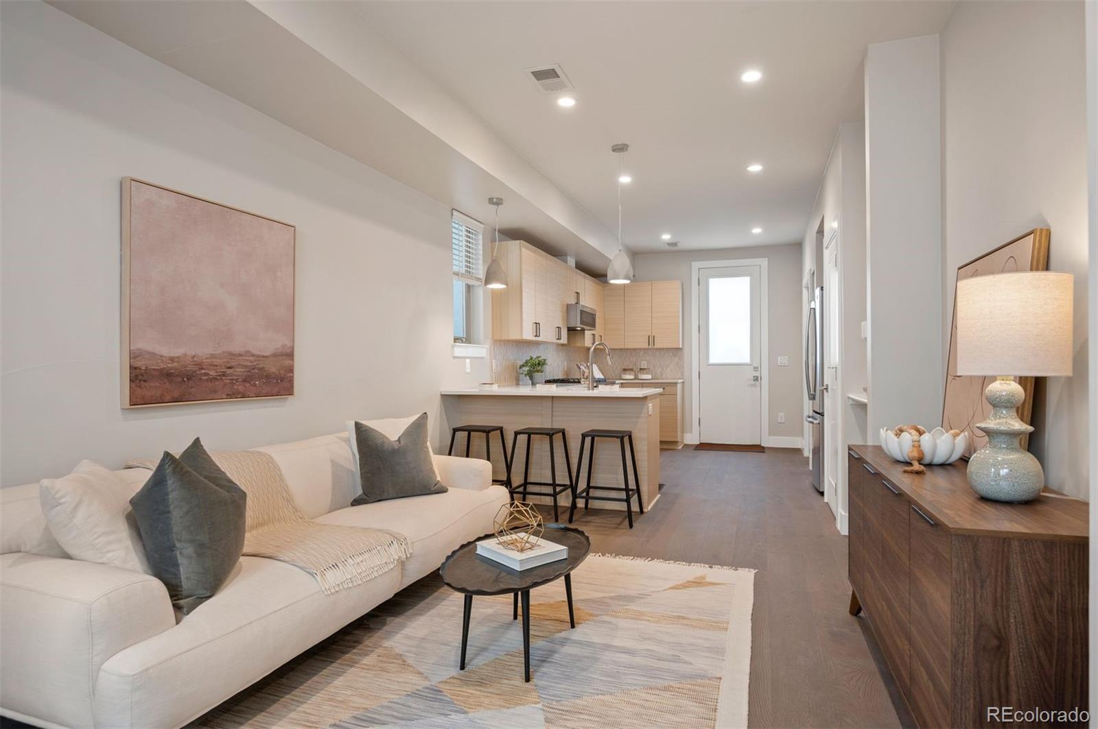 409 Harrison Street Unit: 2