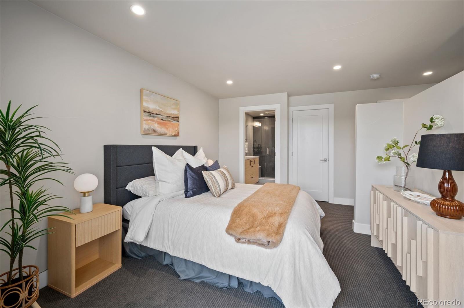 409 Harrison Street Unit: 2