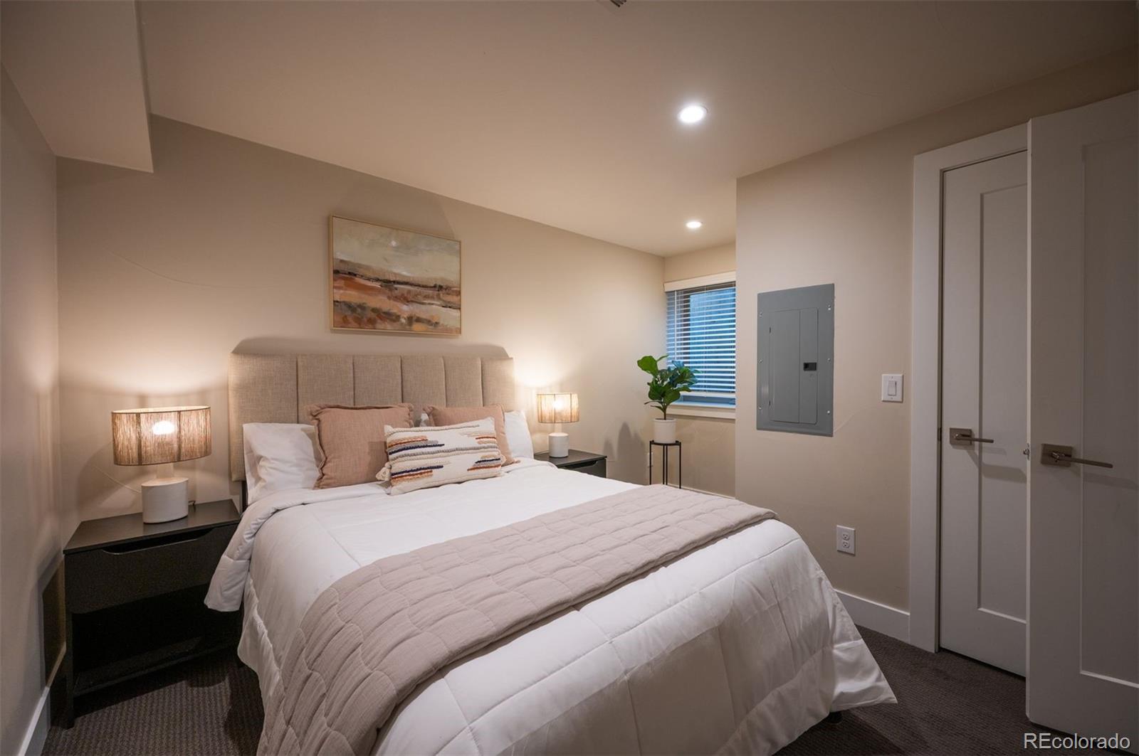 409 Harrison Street Unit: 2