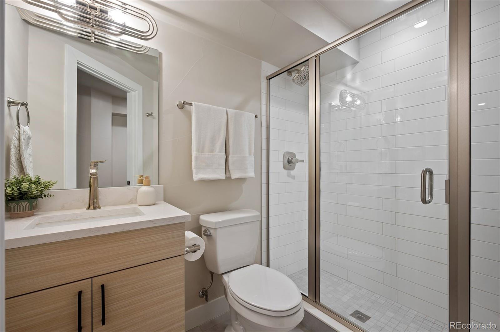 409 Harrison Street Unit: 2