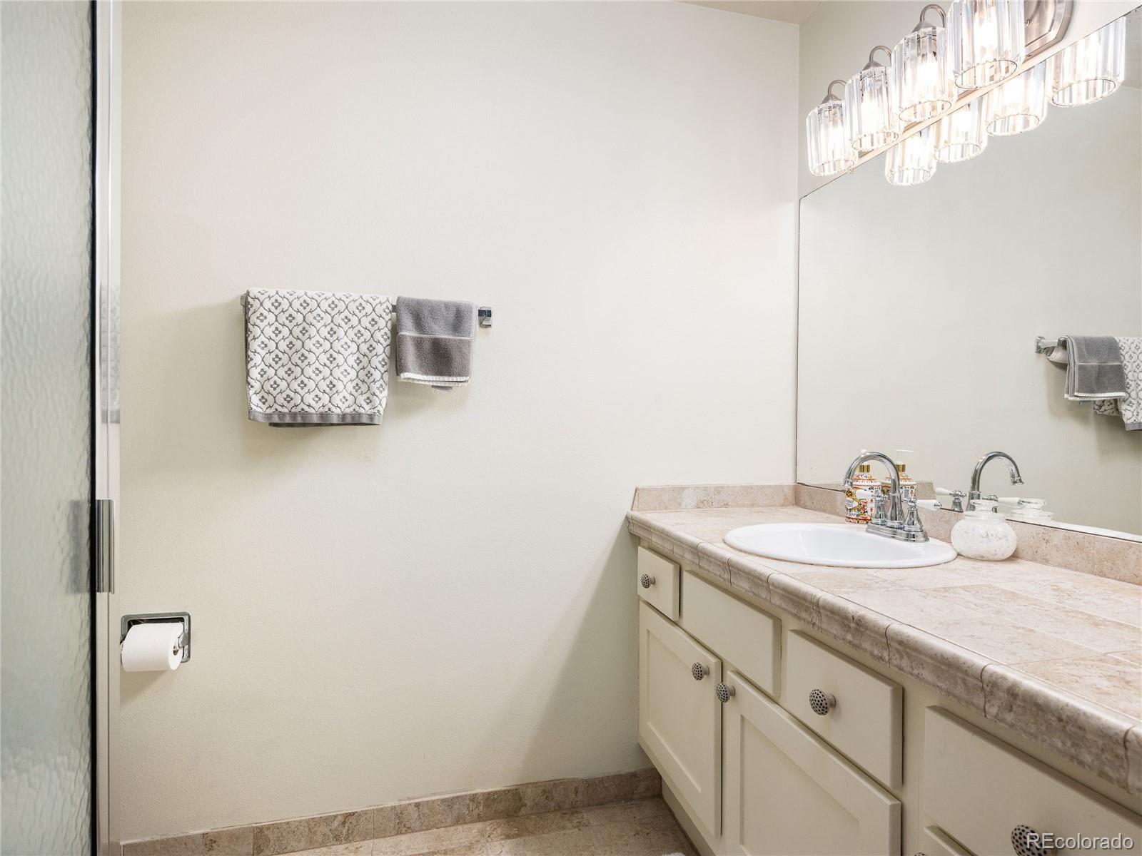 521 W Crestline Circle Unit: 10A3