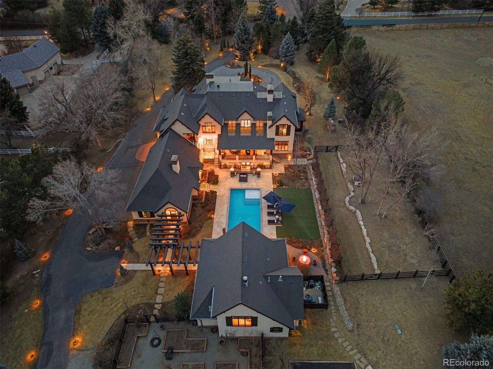 4 Vista Road