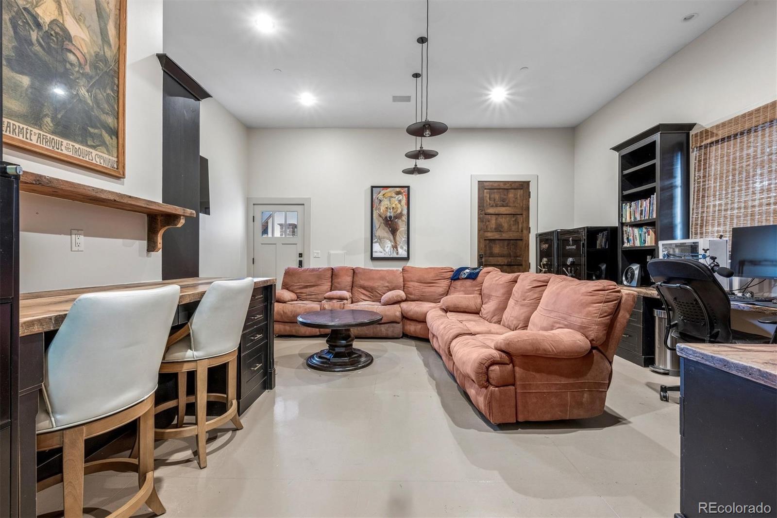 4 Vista Road