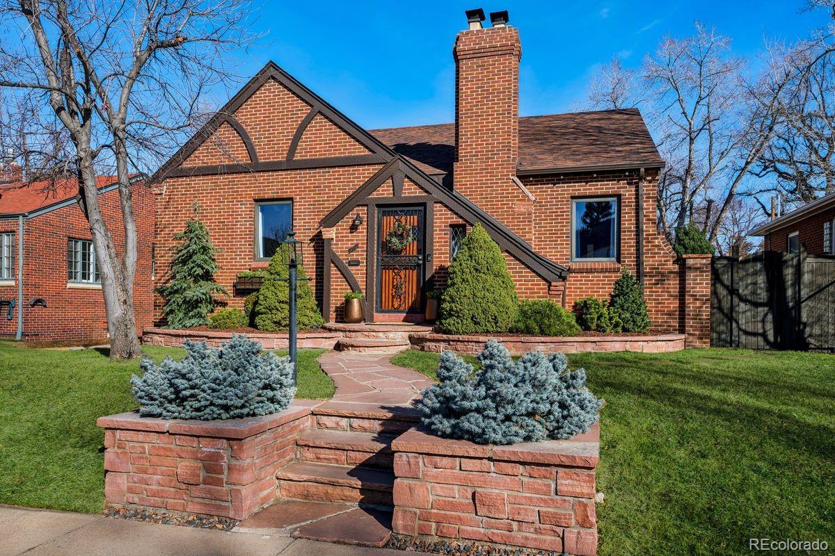 950 S Euclid Way