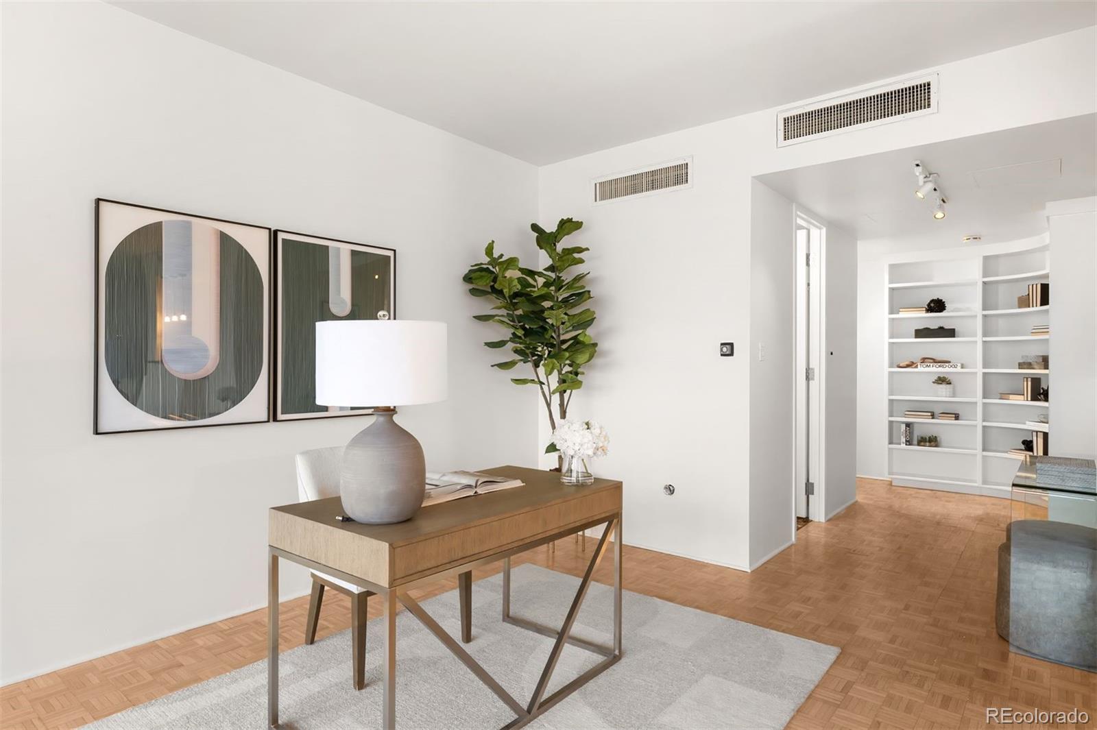 1201 N Williams Street Unit: 16A