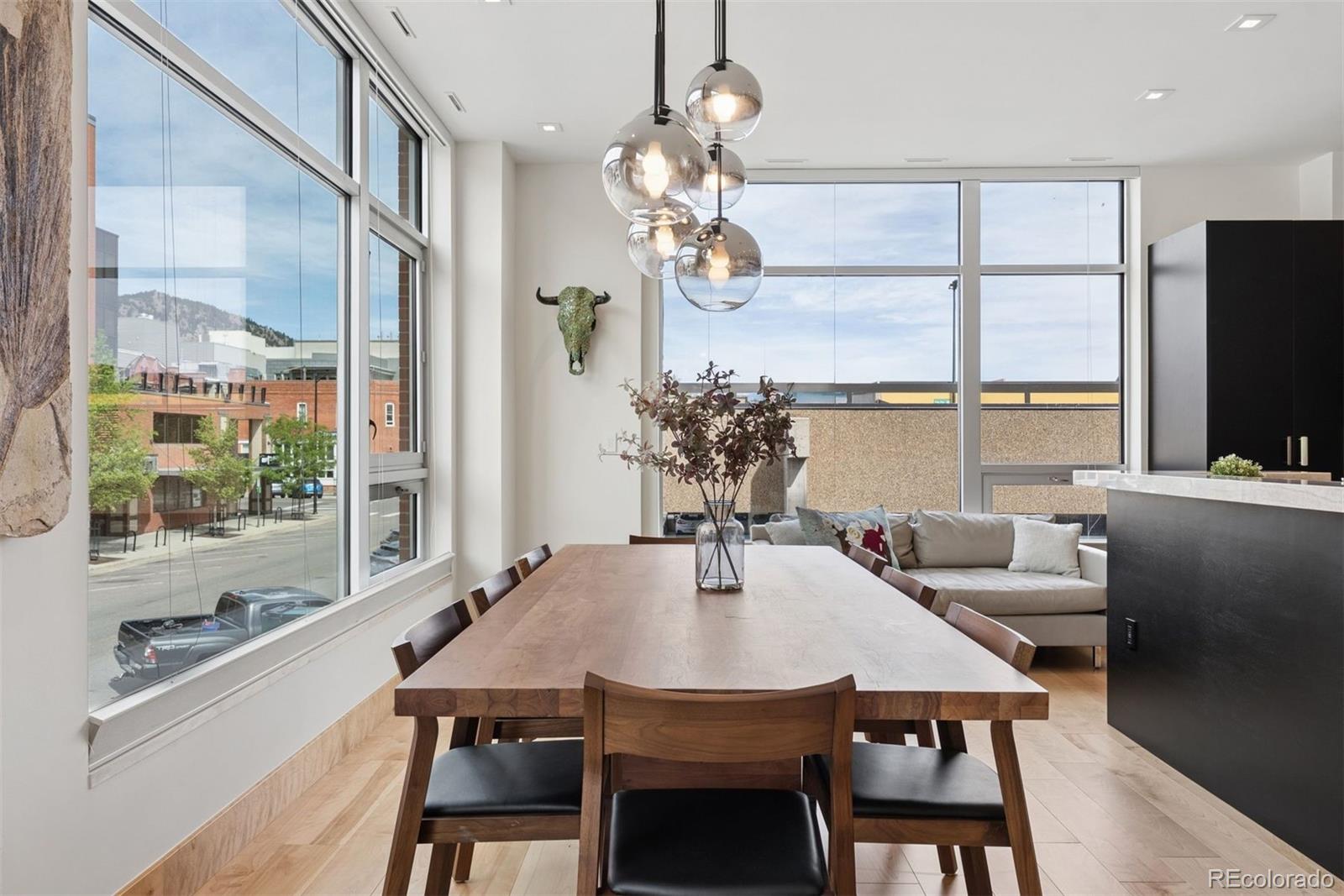 1155 Canyon Boulevard Unit: 209
