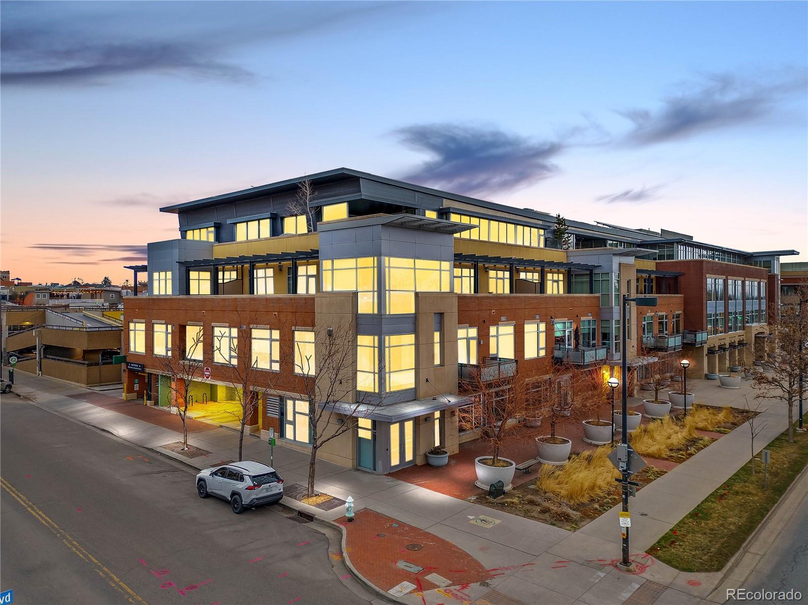 1155 Canyon Boulevard Unit: 209