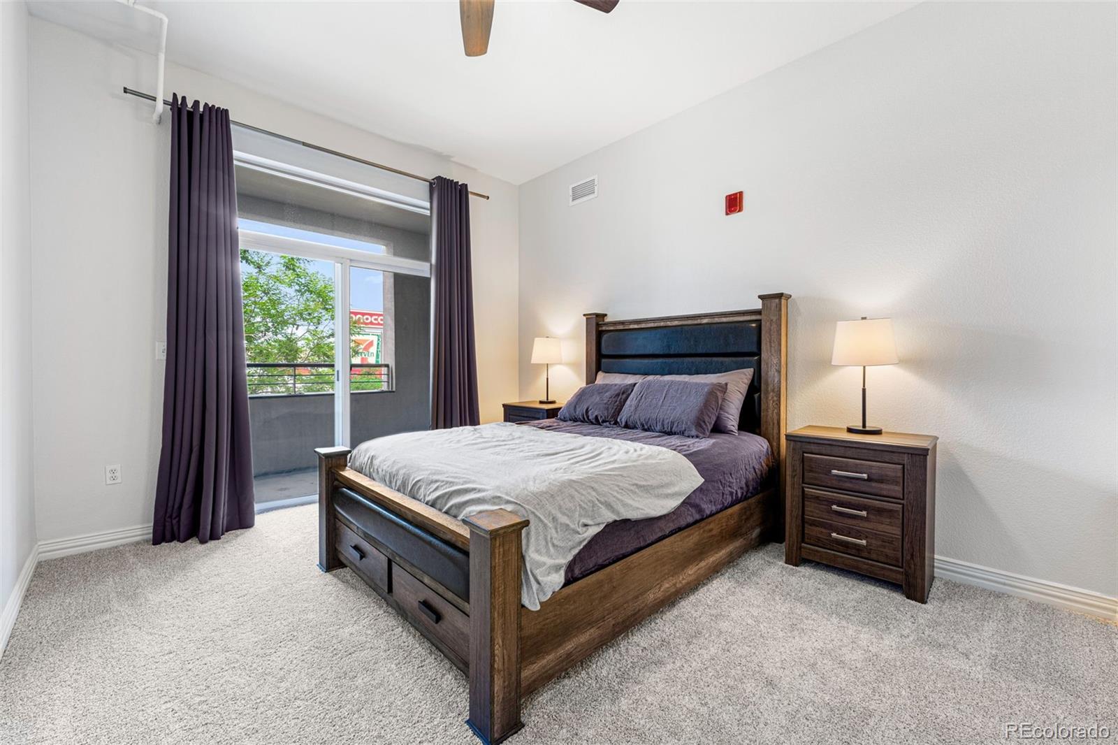 277 N Broadway Unit: 207