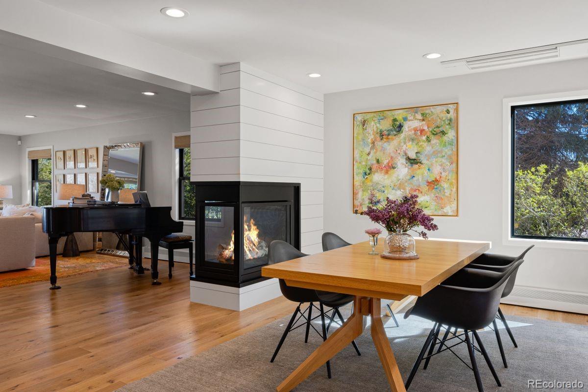 2250 Crestridge Drive