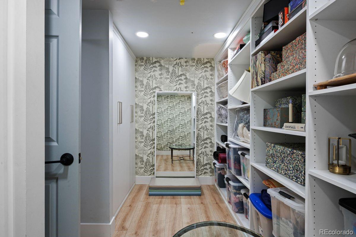 2250 Crestridge Drive