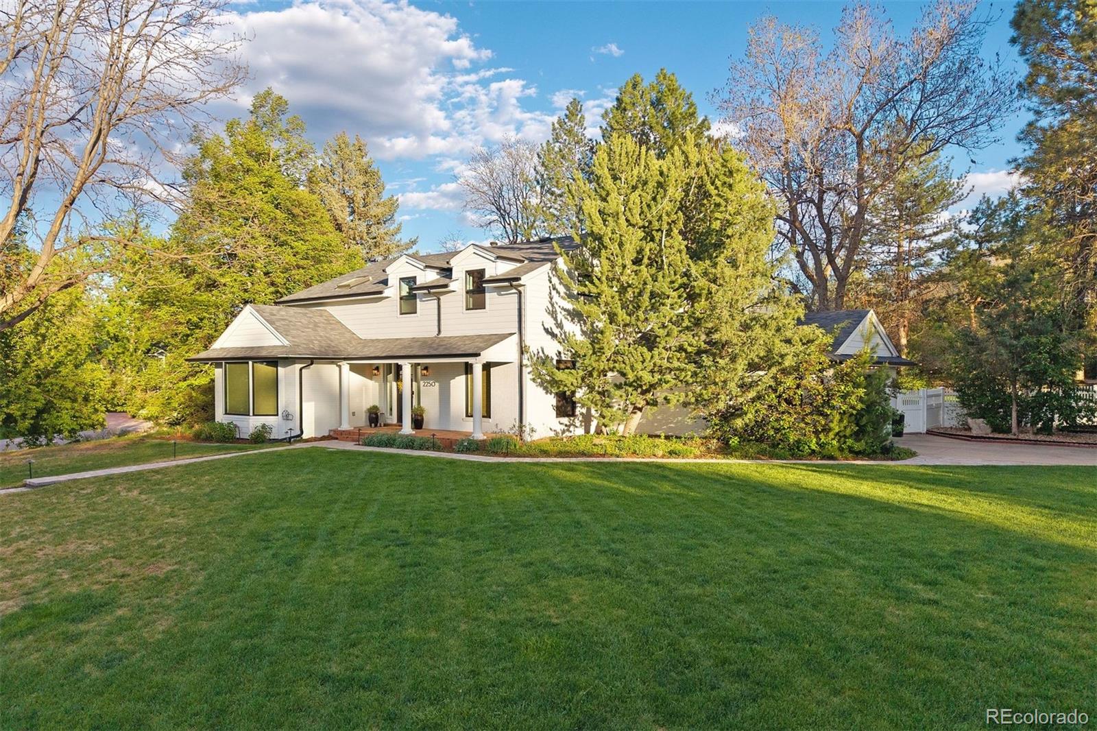 2250 Crestridge Drive