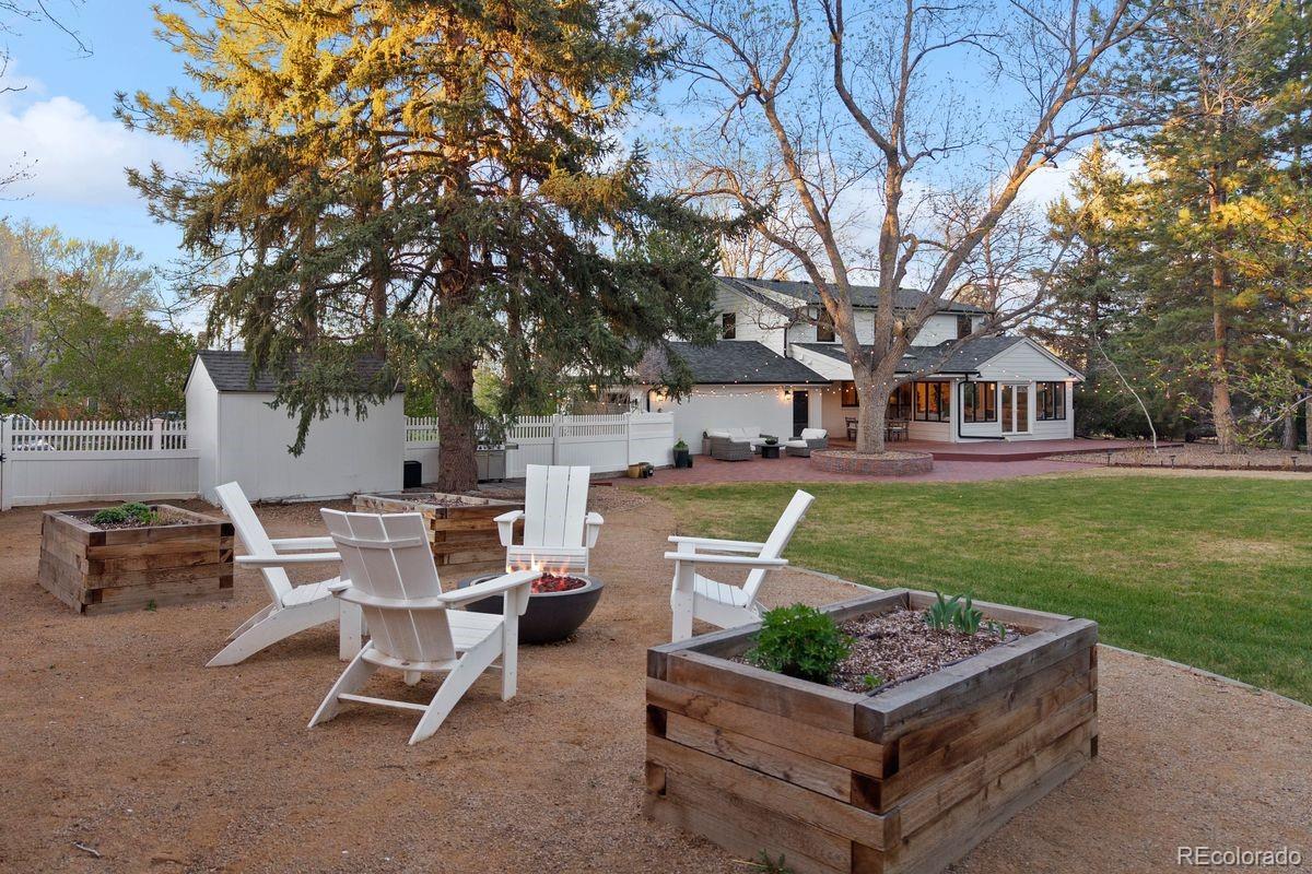 2250 Crestridge Drive