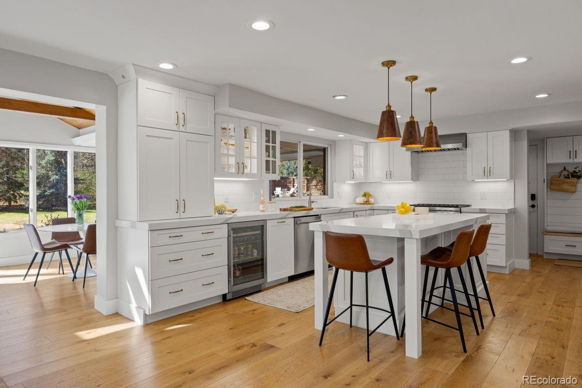 2250 Crestridge Drive