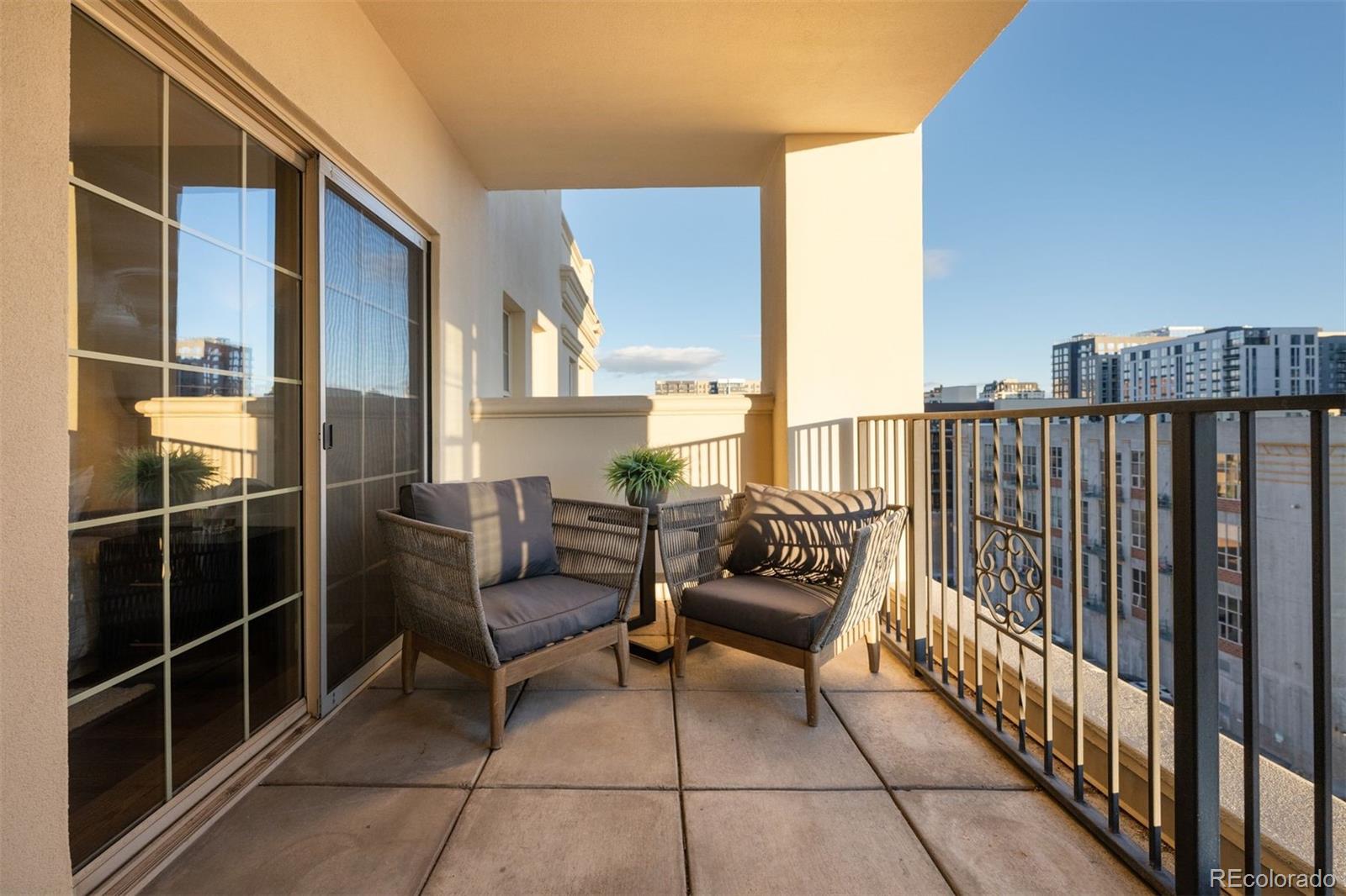 300 W 11th Avenue Unit: 8C