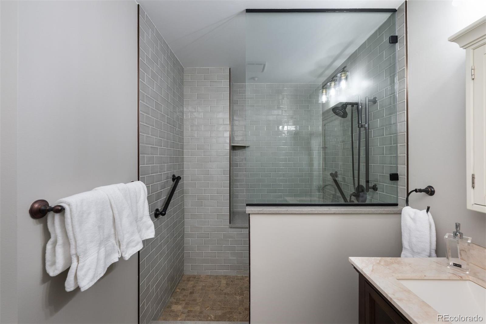 300 W 11th Avenue Unit: 8C