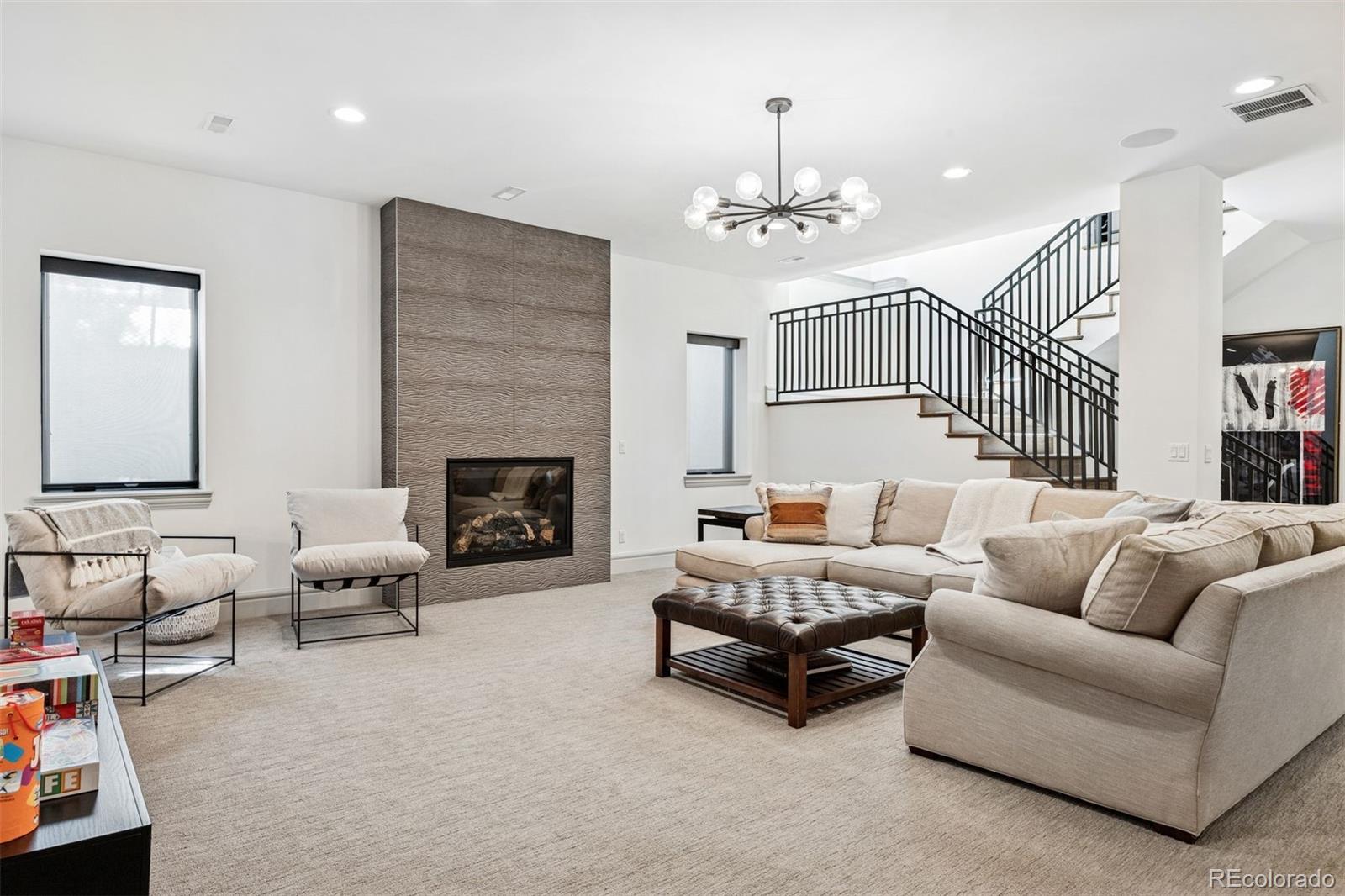 464 S Gaylord Street