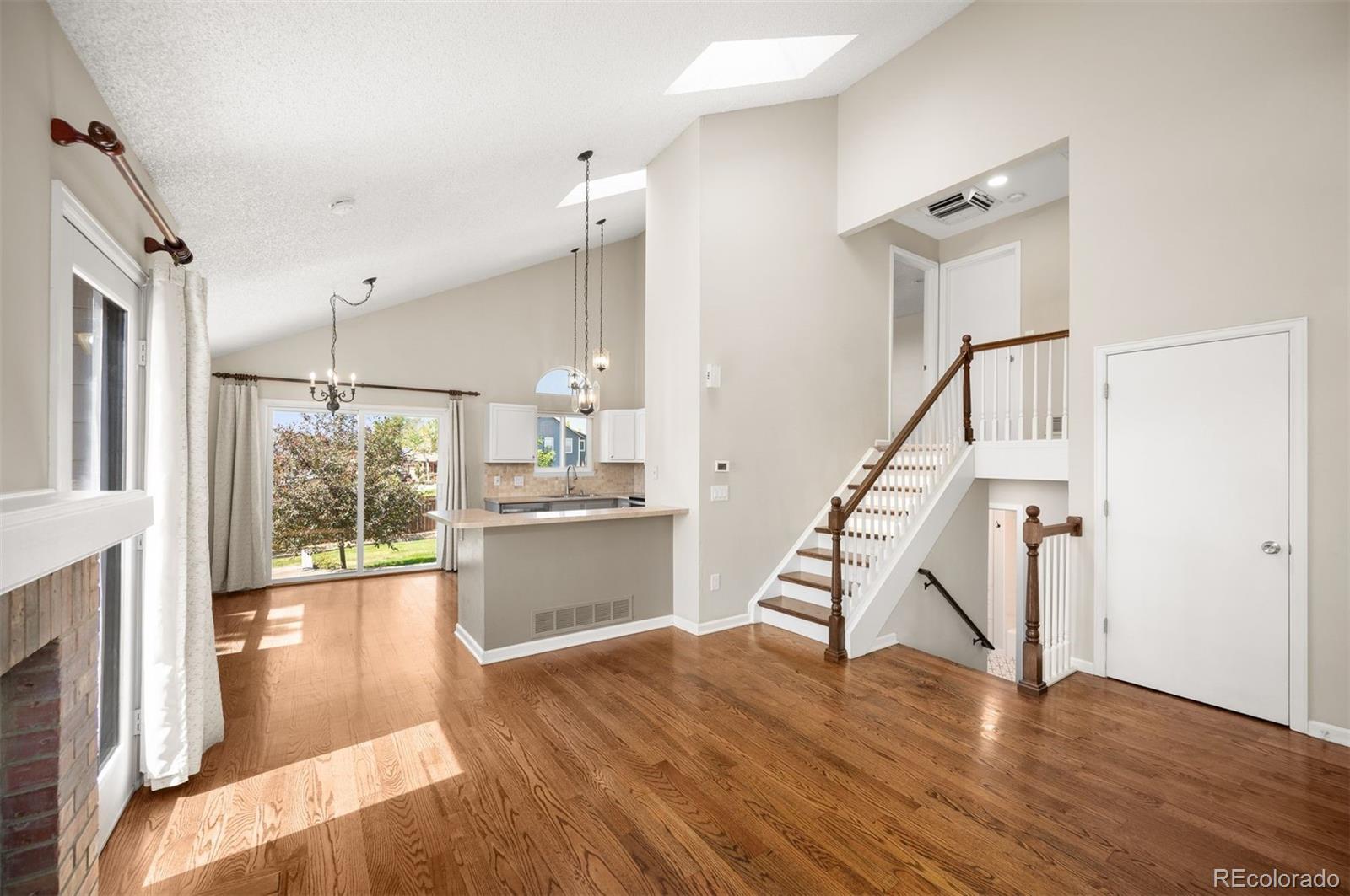 13328 Ash Circle