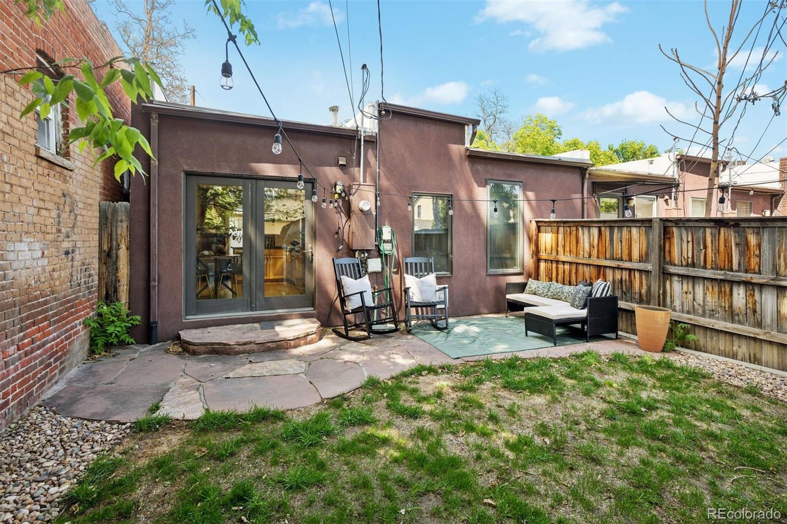 2440 W 33rd Avenue