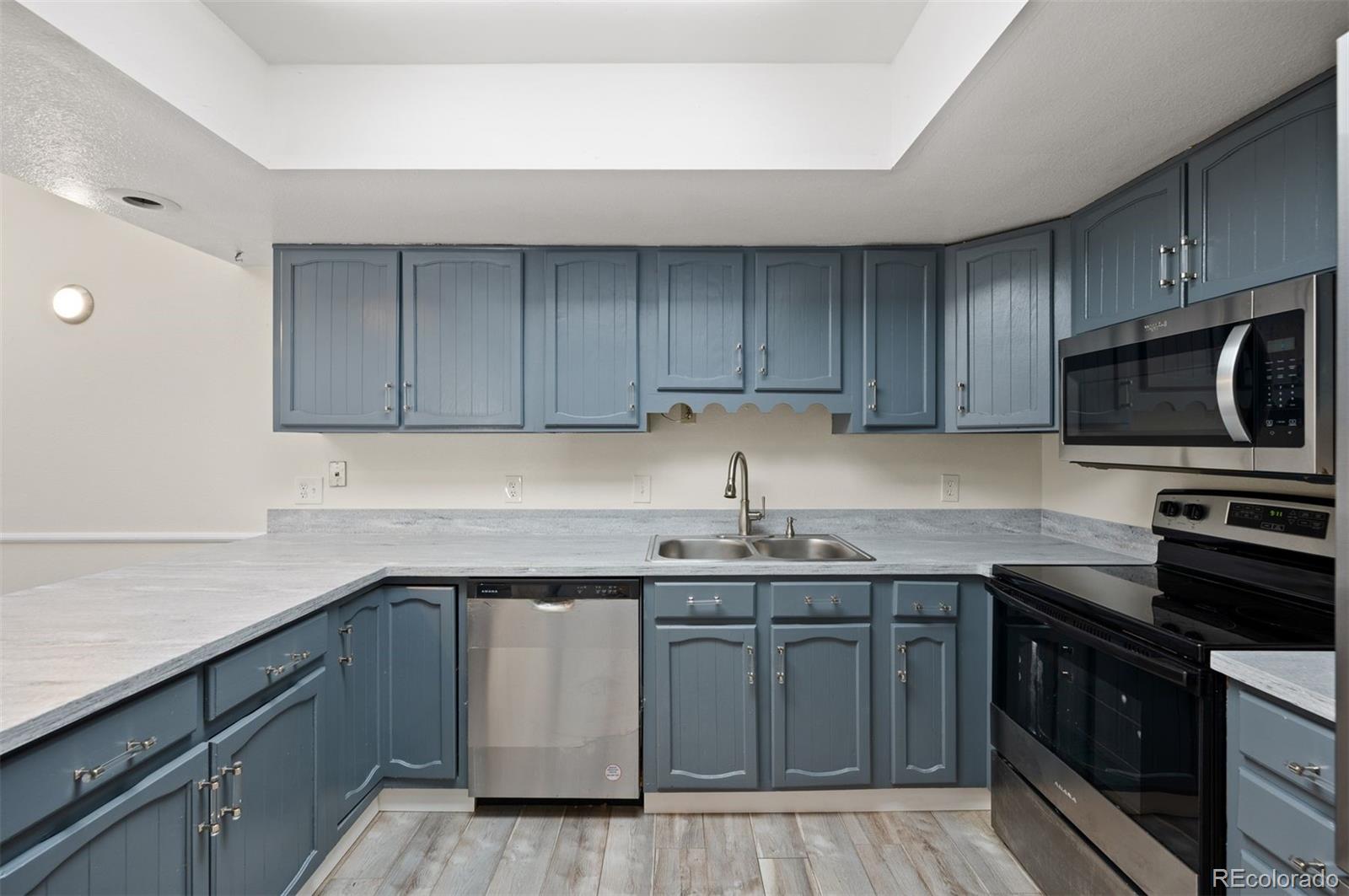 15503 E Wyoming Drive Unit: B