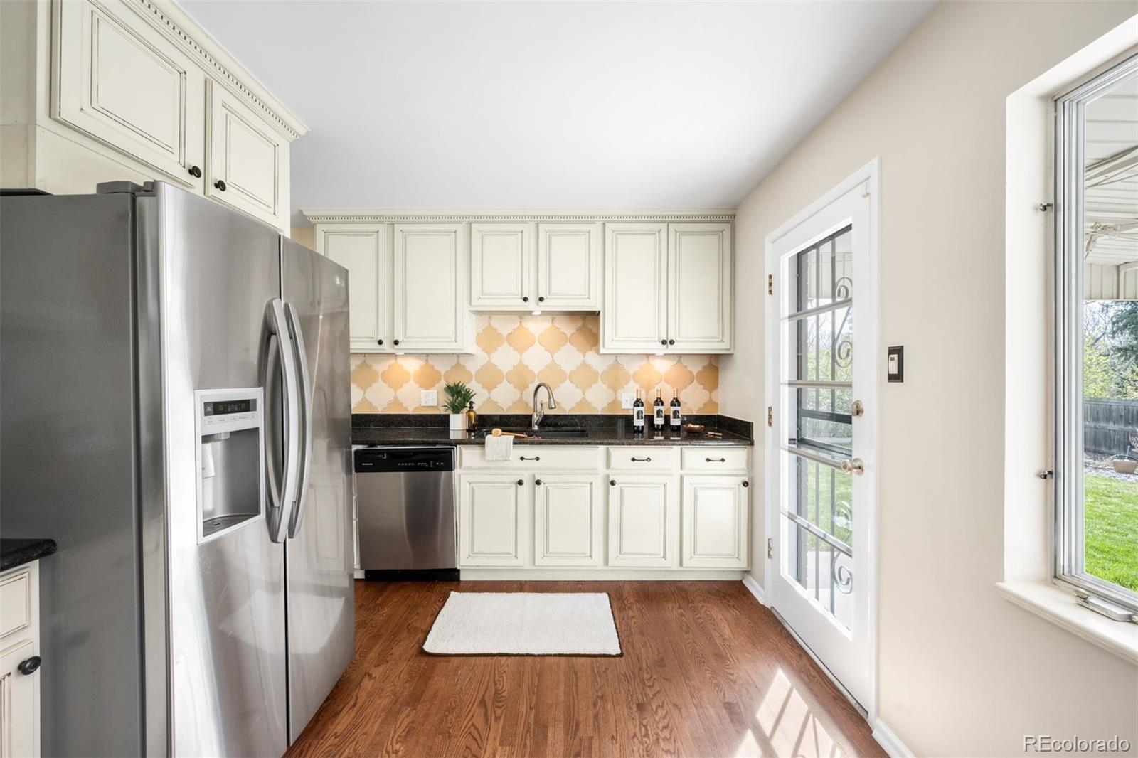 8334 E Kenyon Drive