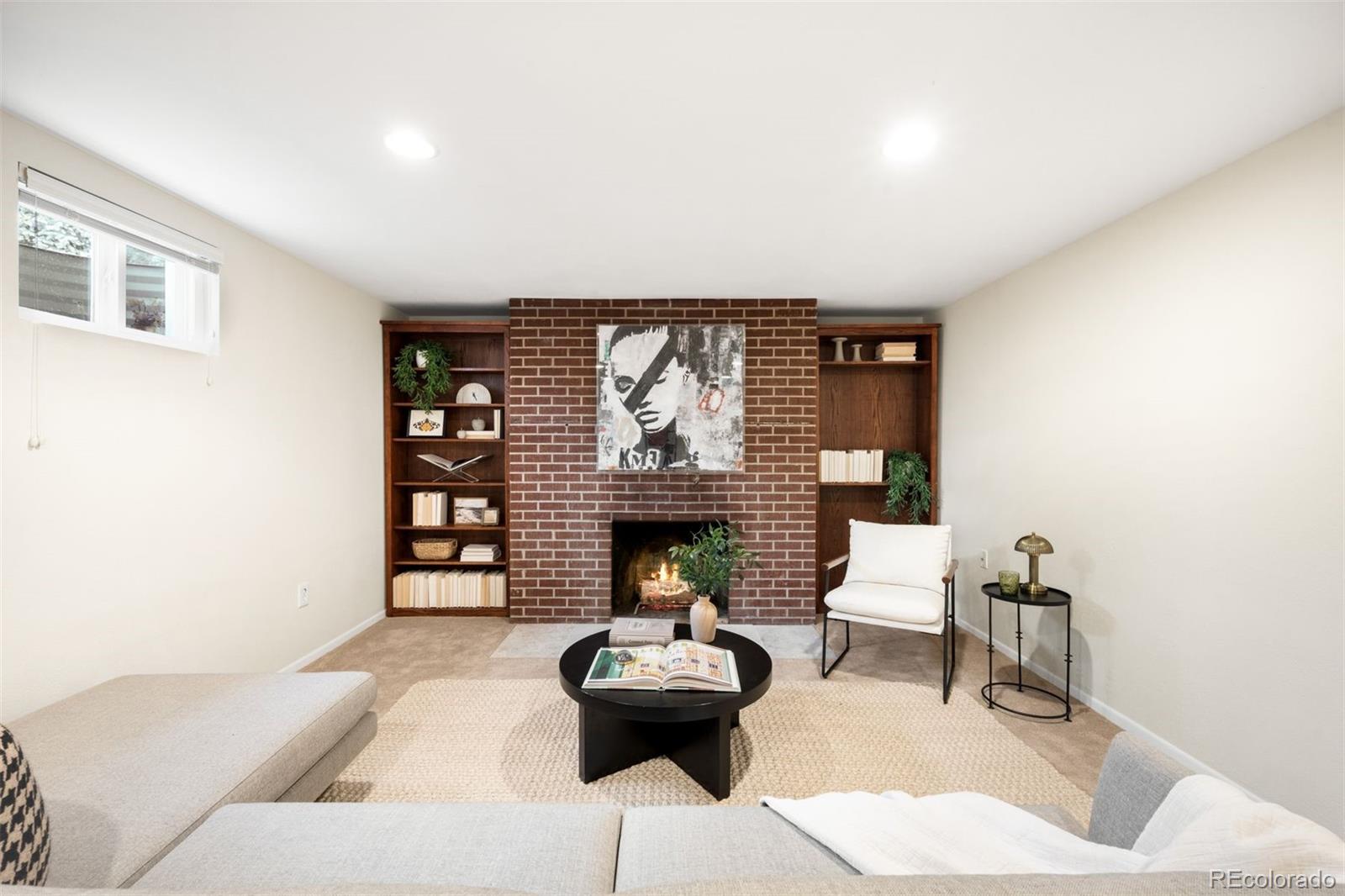 8334 E Kenyon Drive