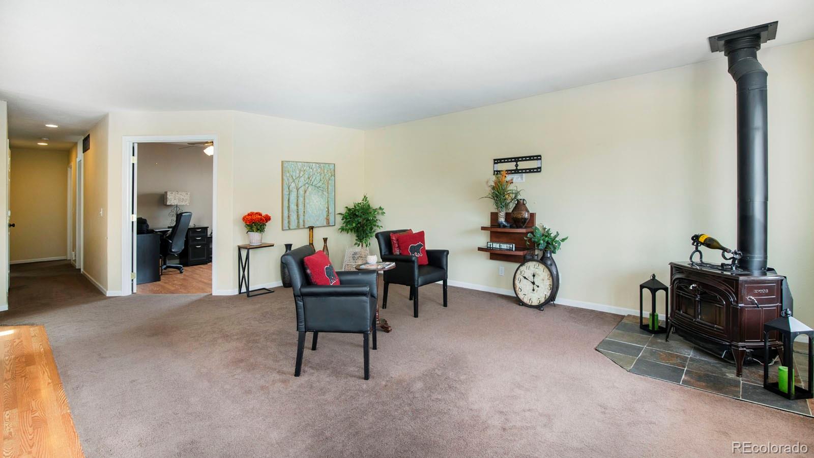 391 Pinon Circle