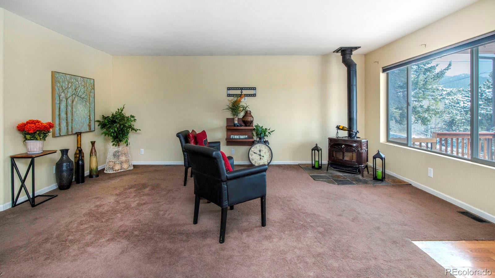 391 Pinon Circle