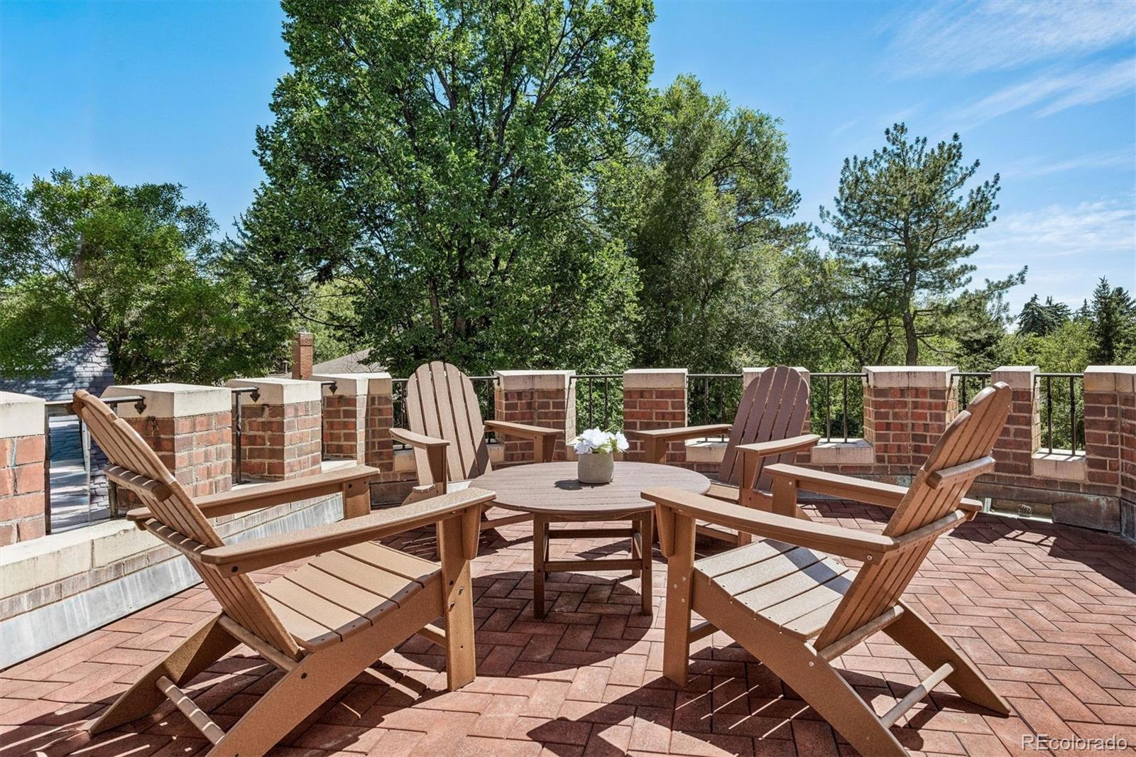 575 Circle Drive