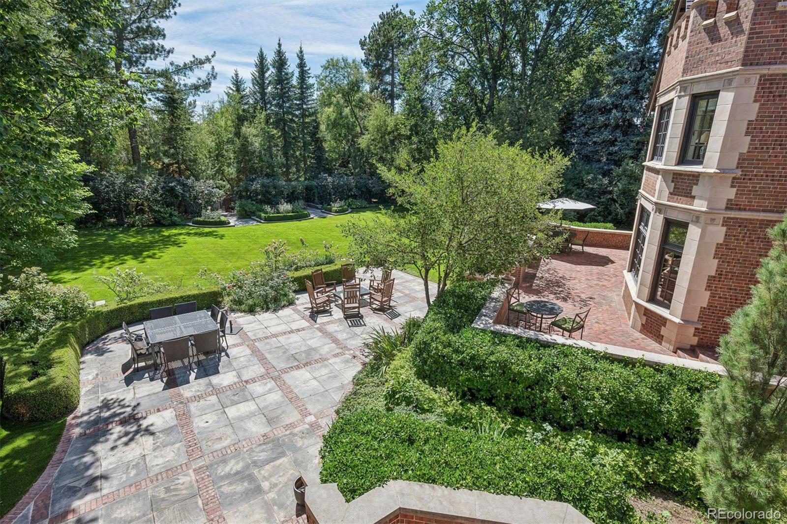 575 Circle Drive