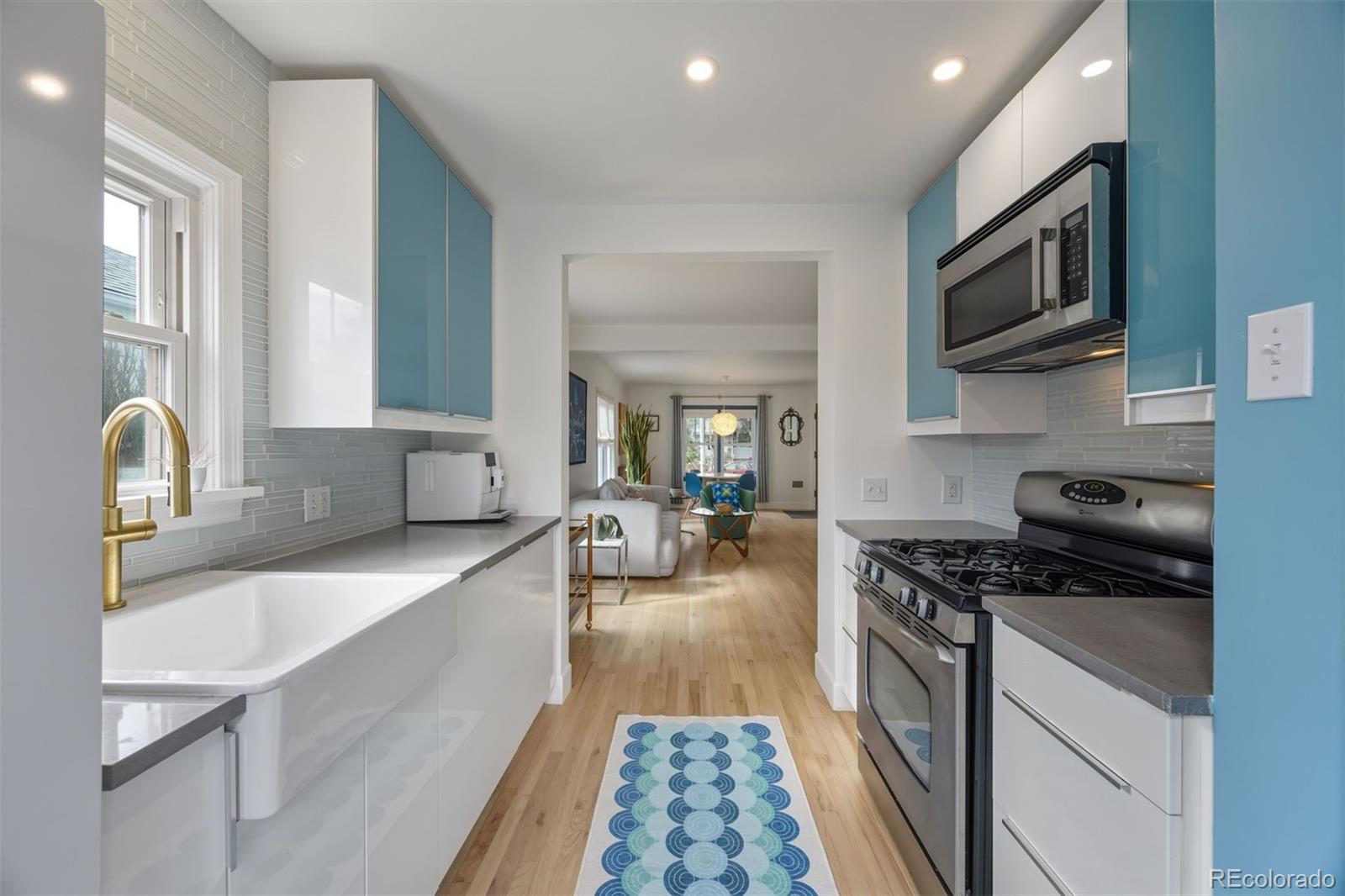 1550 S Saint Paul Street