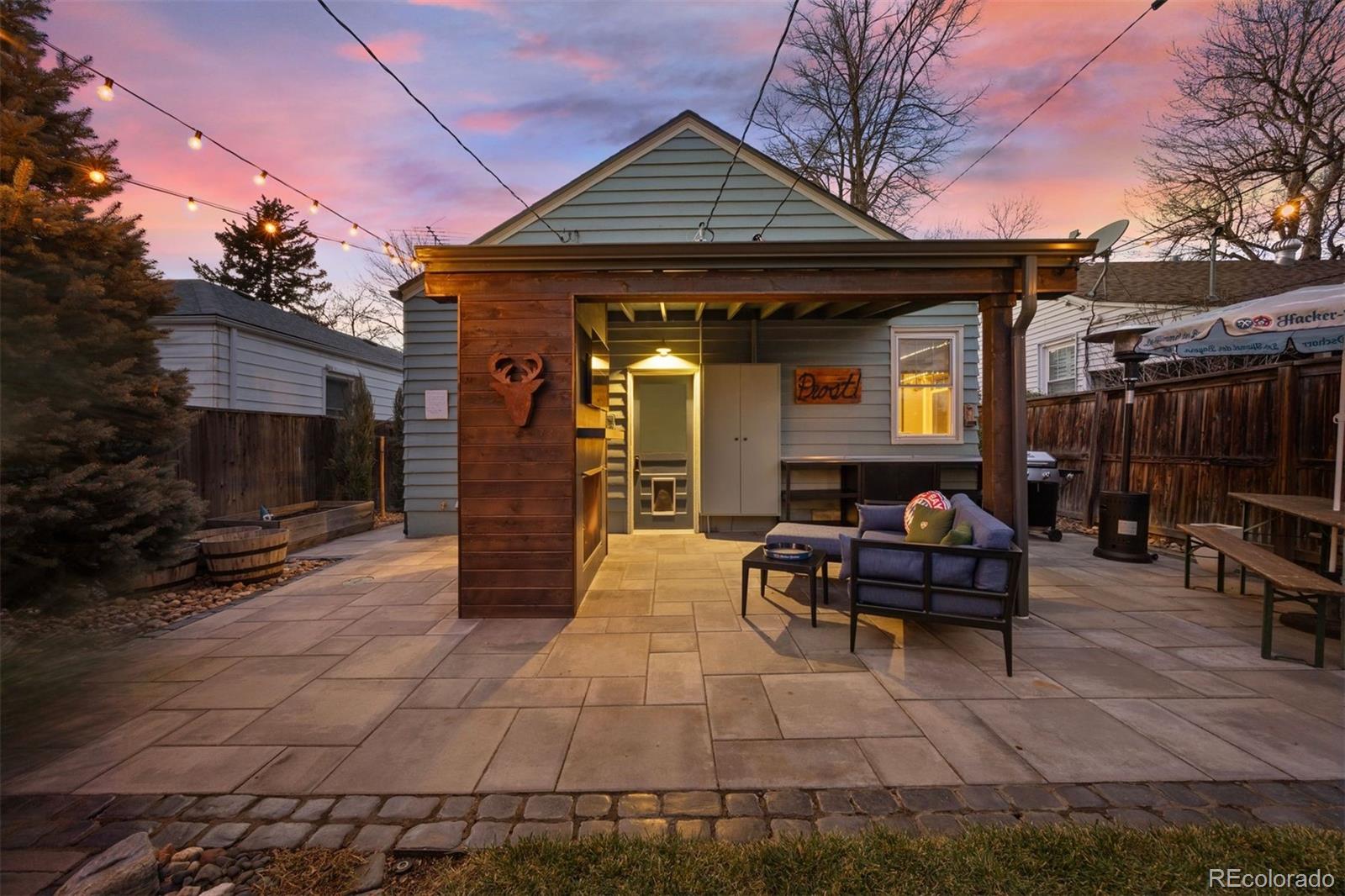 1550 S Saint Paul Street