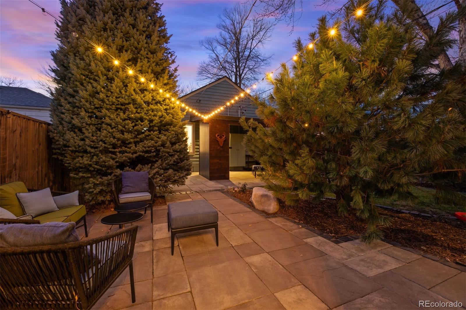 1550 S Saint Paul Street