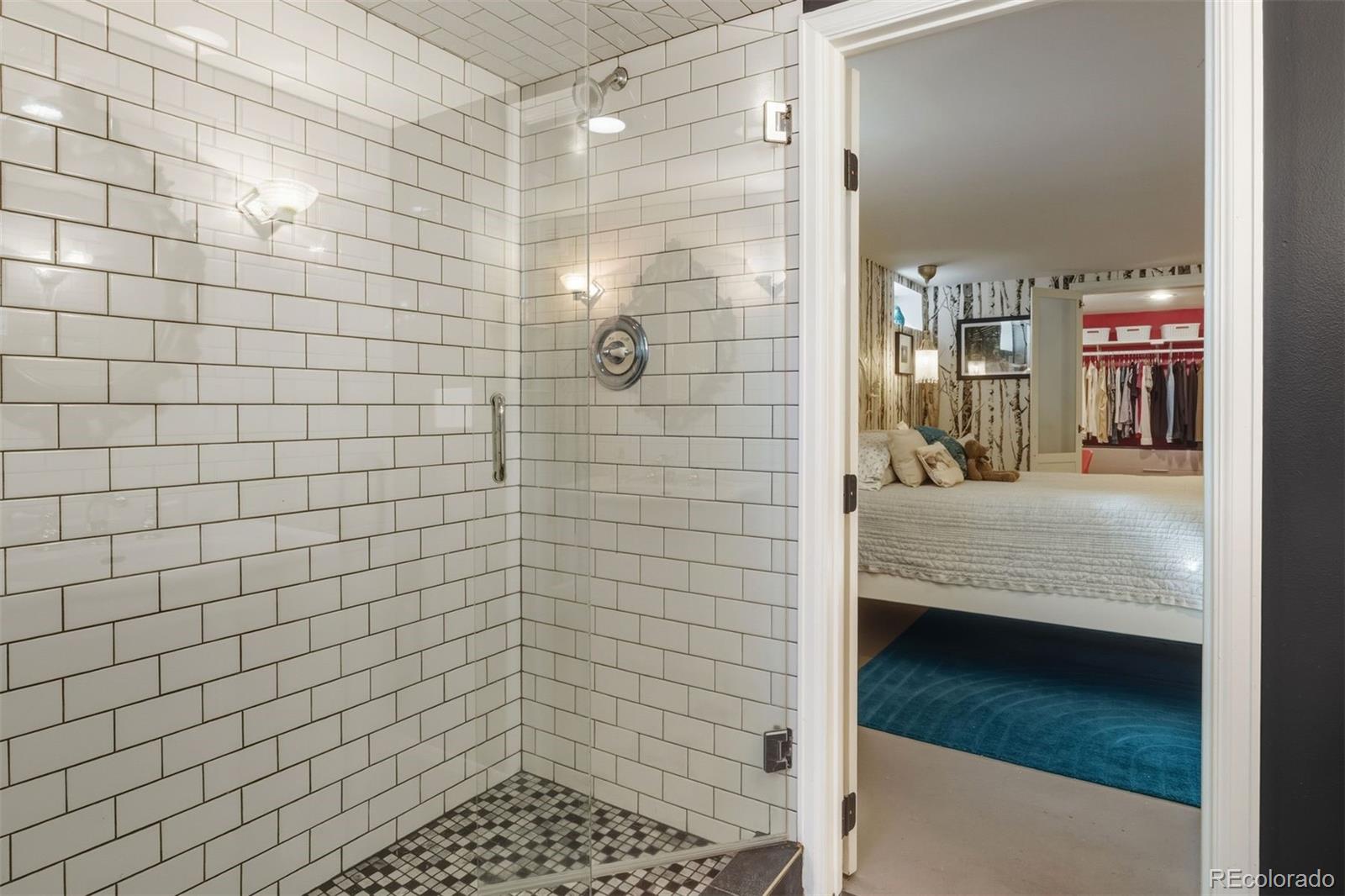 1550 S Saint Paul Street