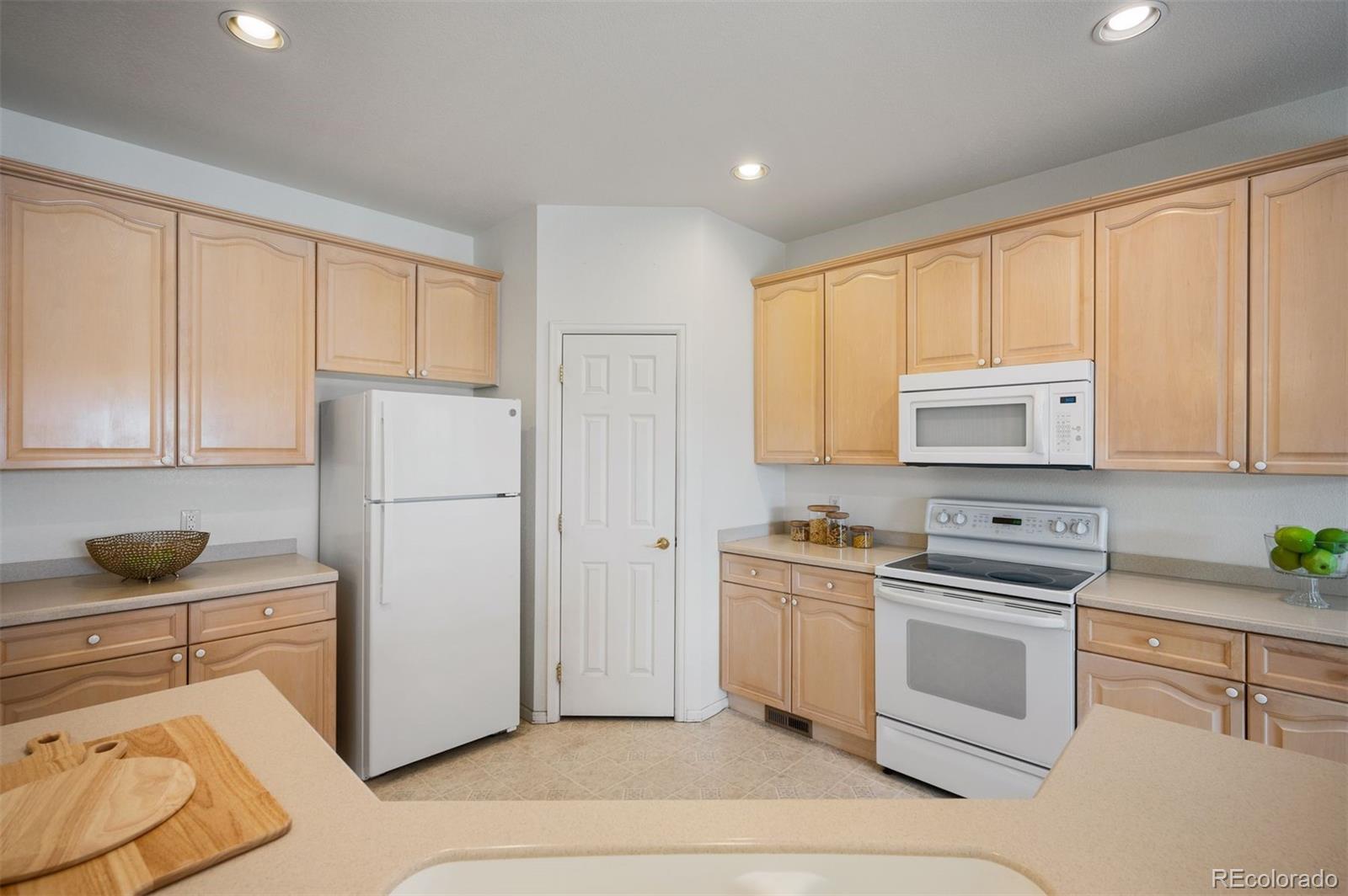 23440 E Moraine Place