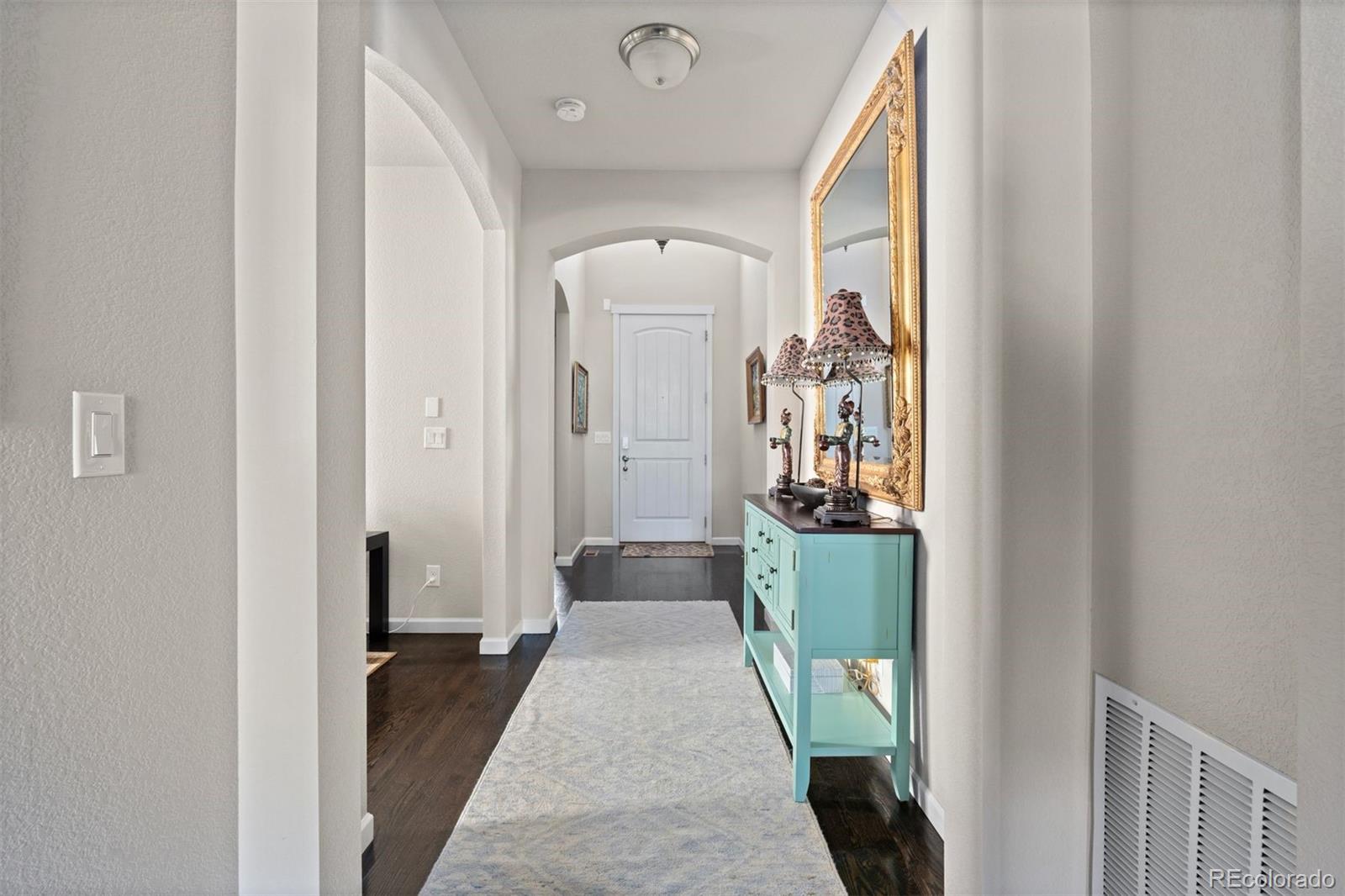 15290 W Baker Avenue