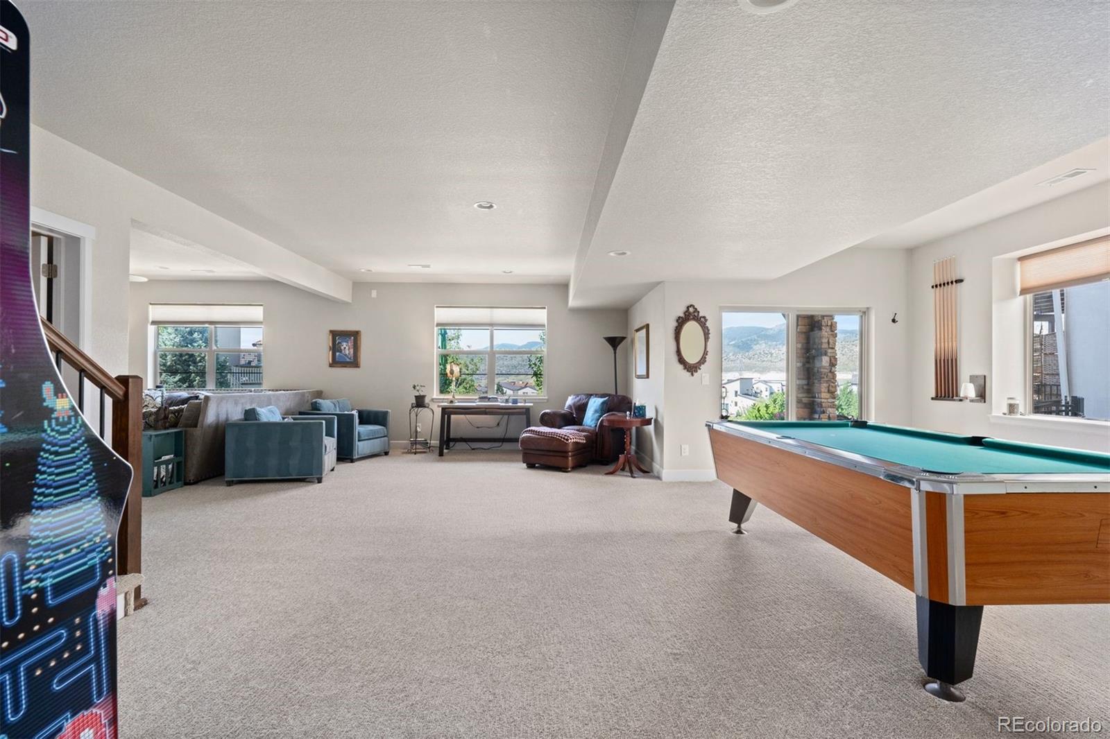 15290 W Baker Avenue