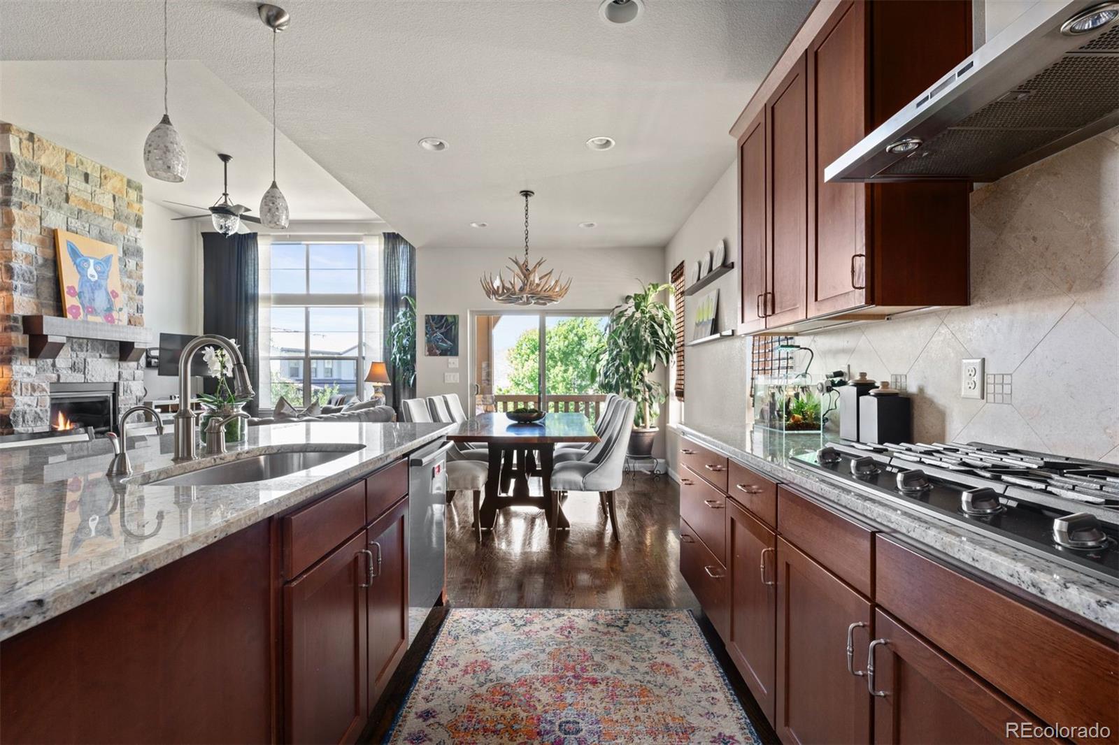 15290 W Baker Avenue