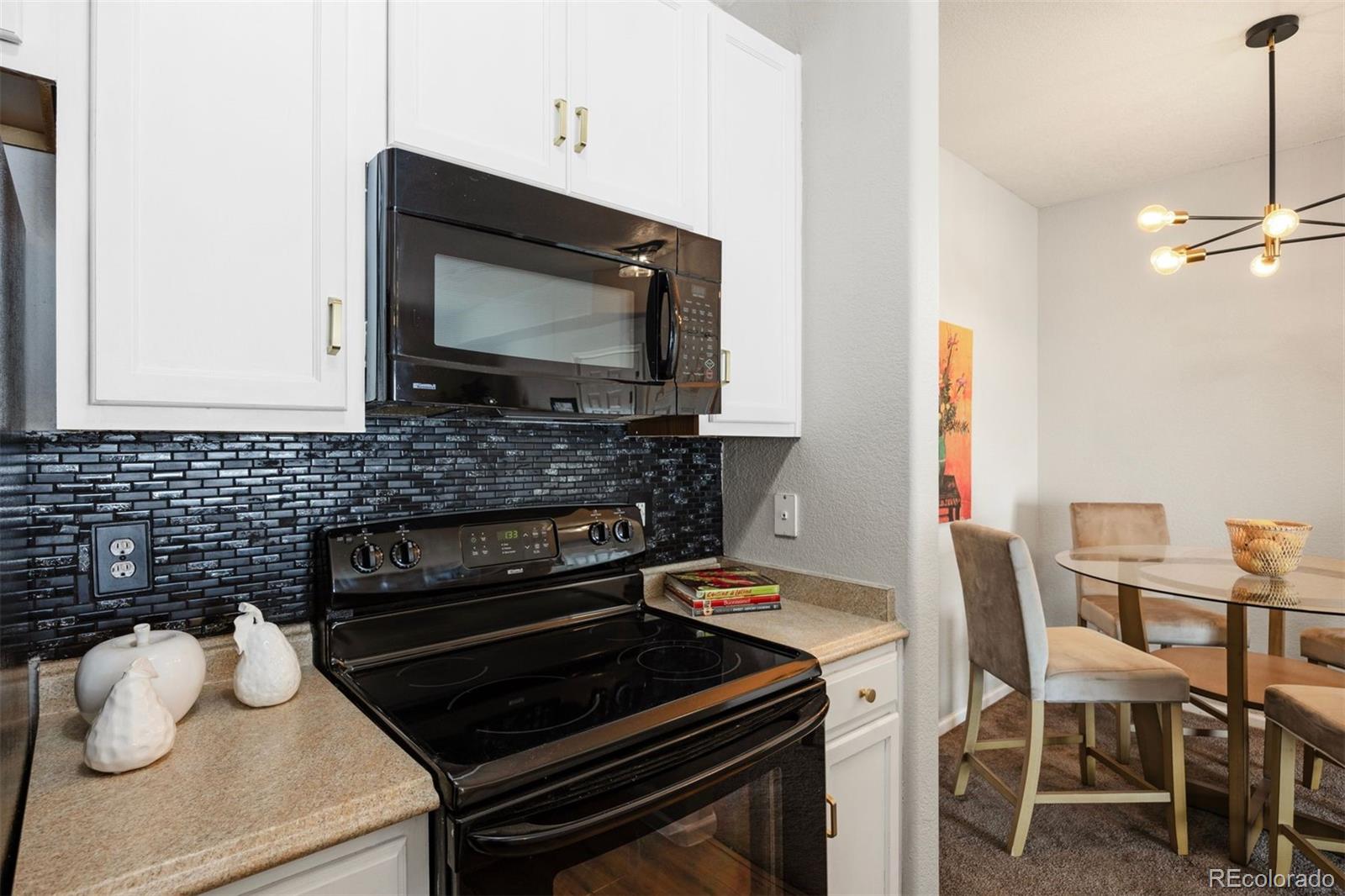 15700 E Jamison Drive Unit: 7-205