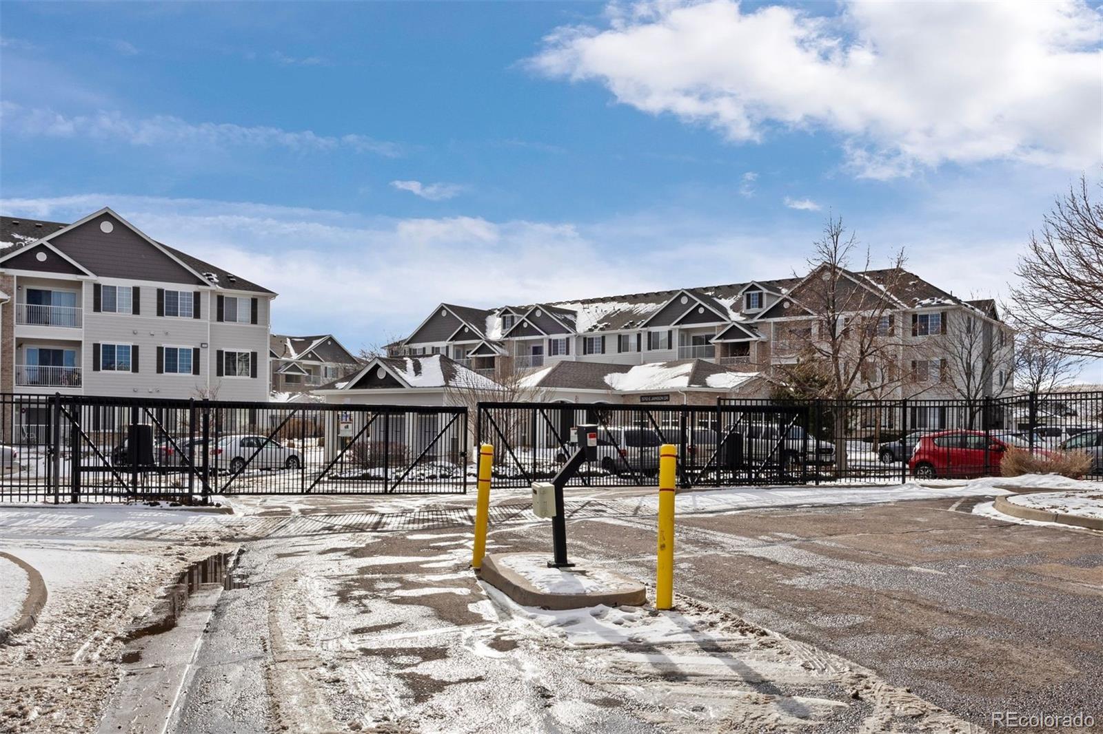 15700 E Jamison Drive Unit: 7-205