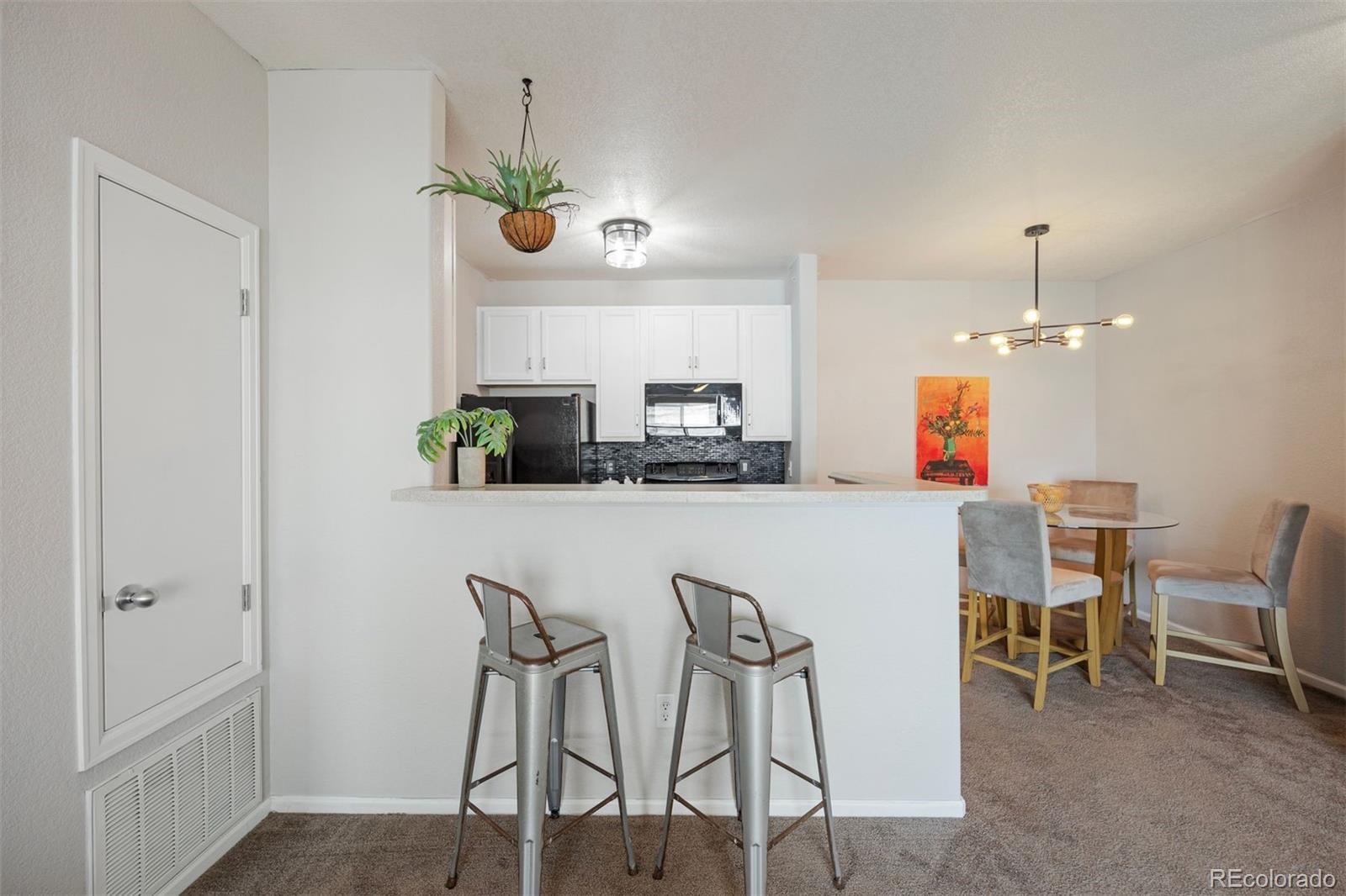 15700 E Jamison Drive Unit: 7-205