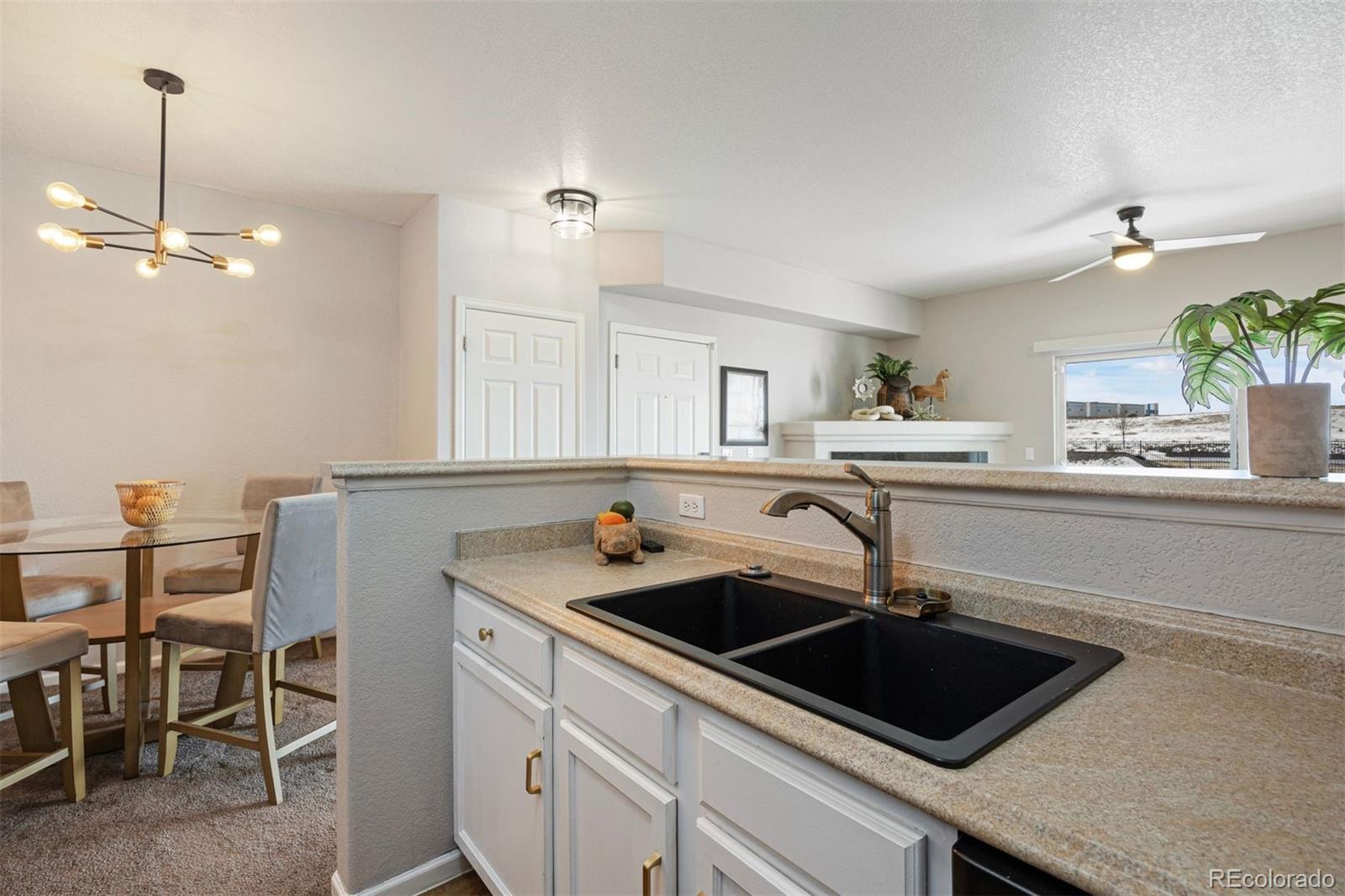 15700 E Jamison Drive Unit: 7-205