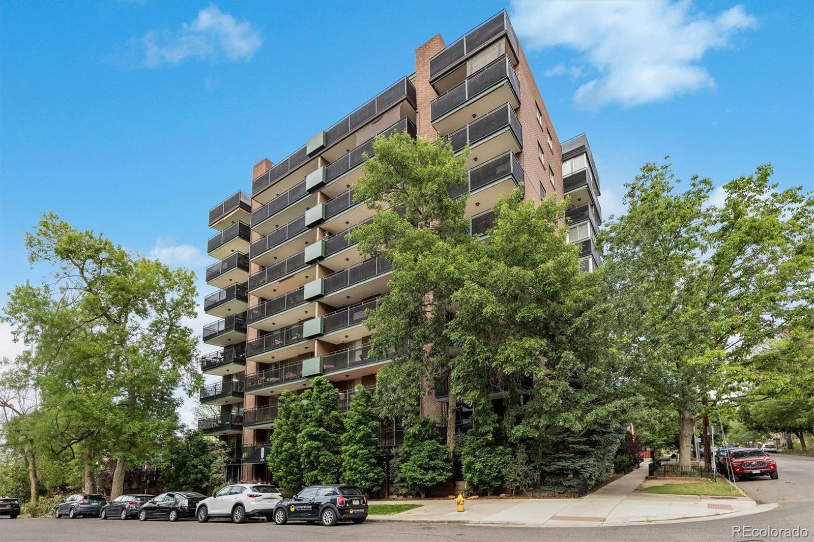 1200 Vine Street Unit: 3C