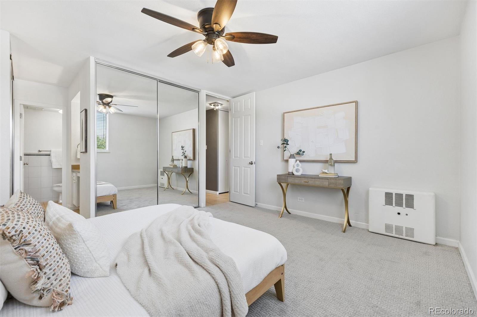 1200 Vine Street Unit: 3C