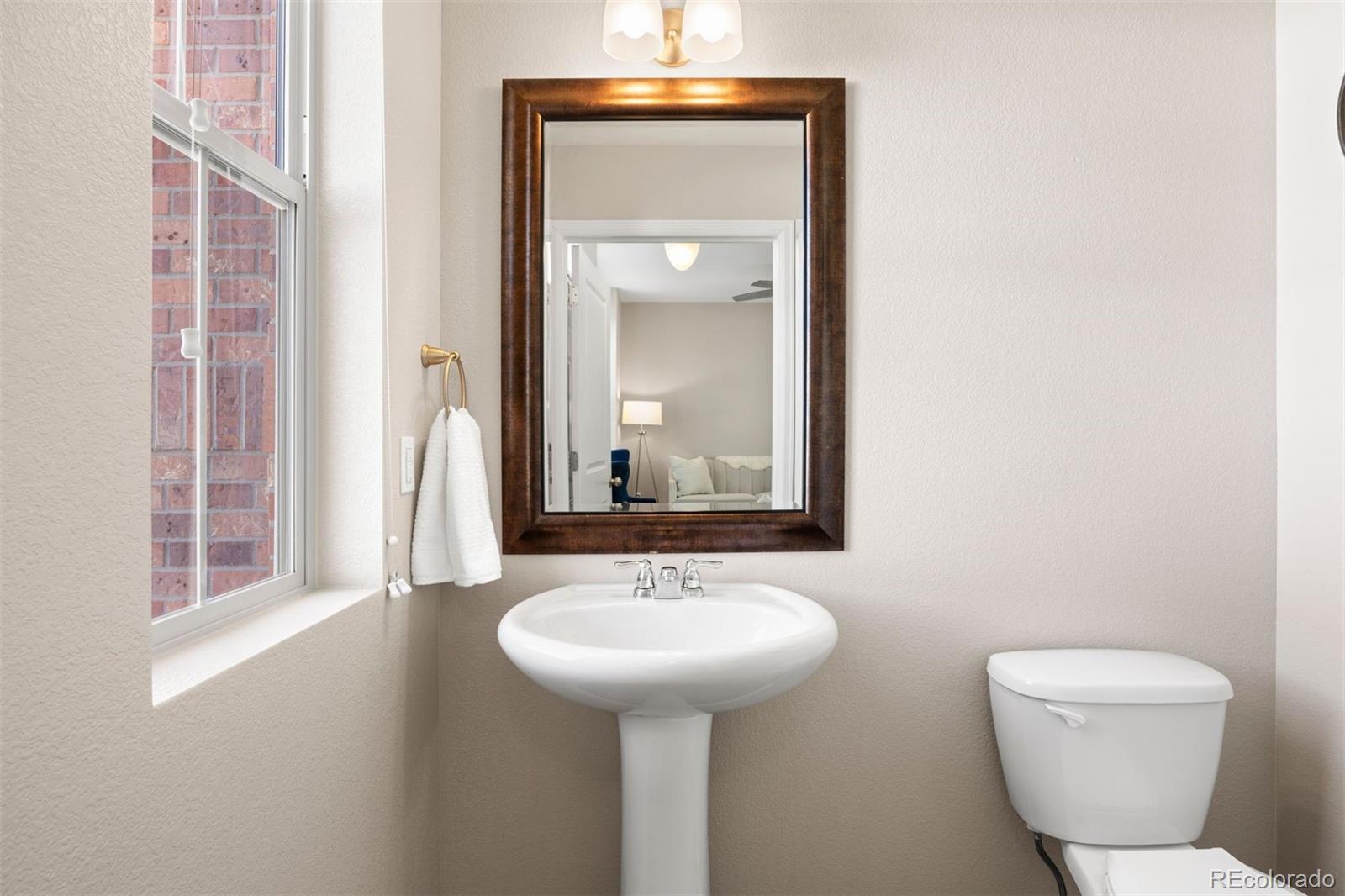 10317 Bellwether Lane