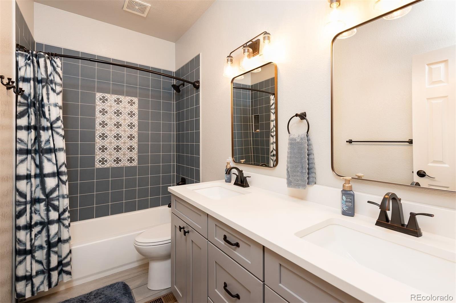 6269 Devinney Circle